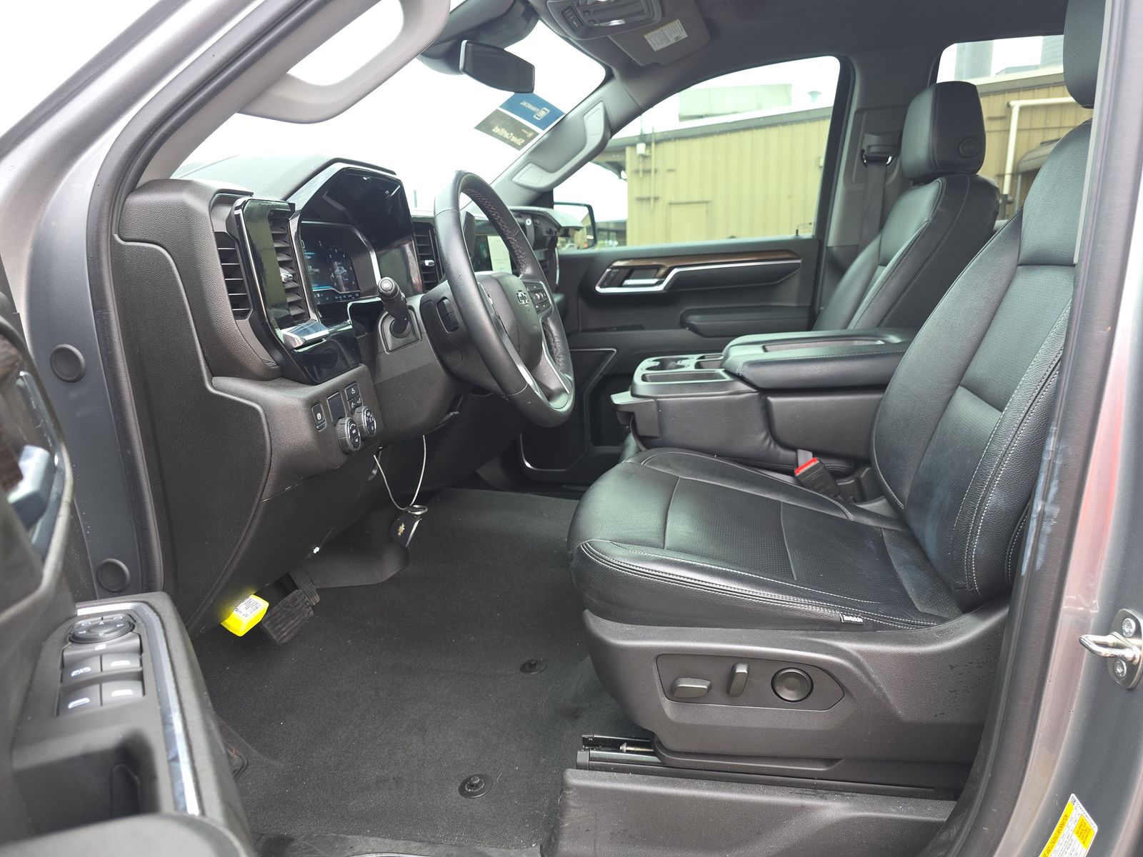 2024 Chevrolet Silverado 1500 RST RWD