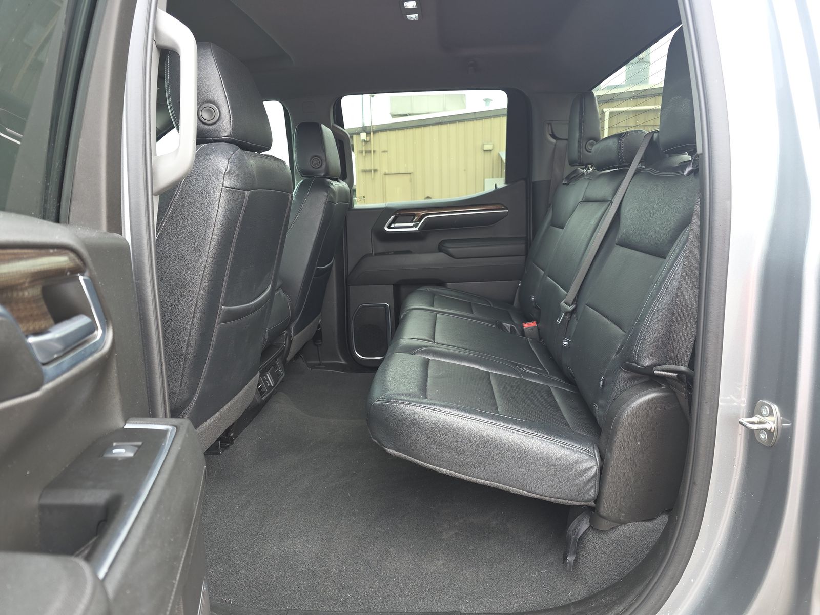 2024 Chevrolet Silverado 1500 RST RWD