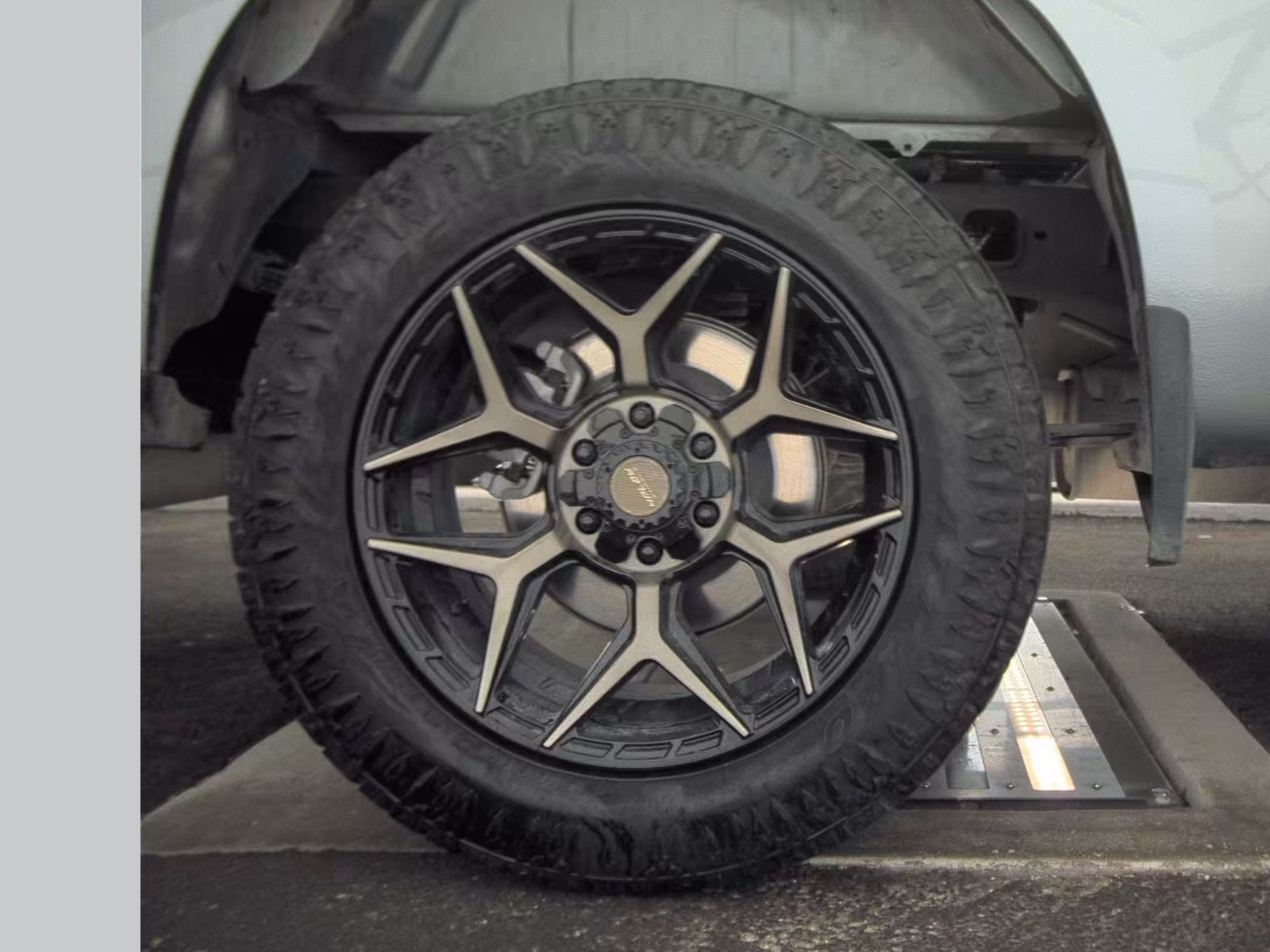 2024 Chevrolet Silverado 1500 RST RWD