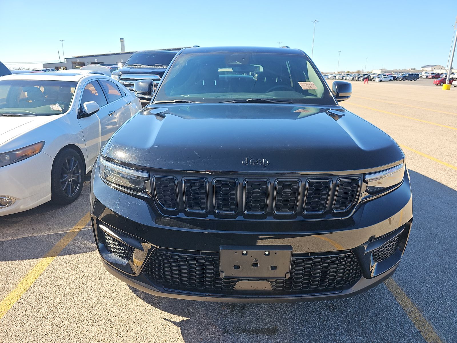 2024 Jeep Grand Cherokee Altitude AWD