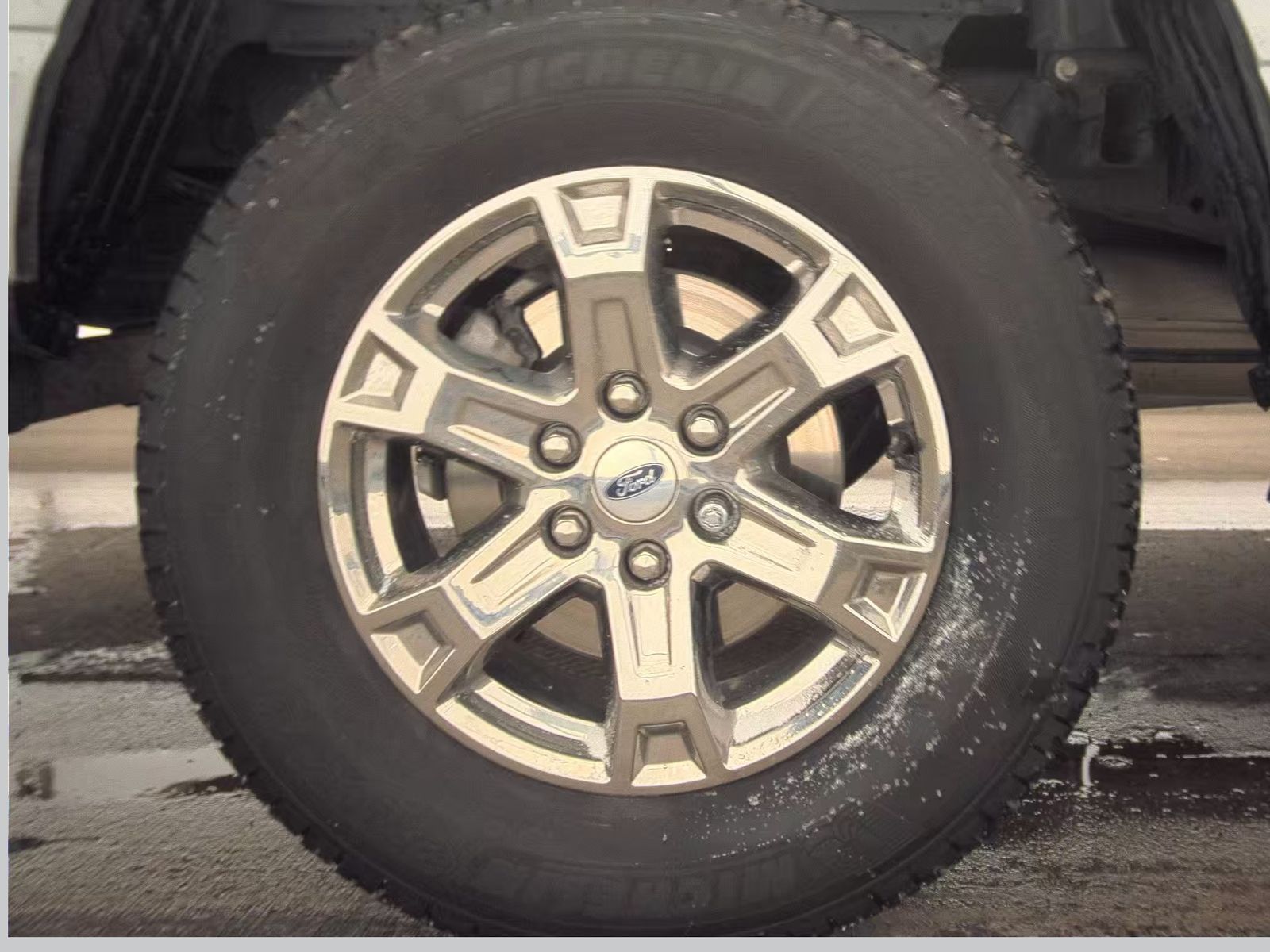 2023 Ford F-150 XLT AWD