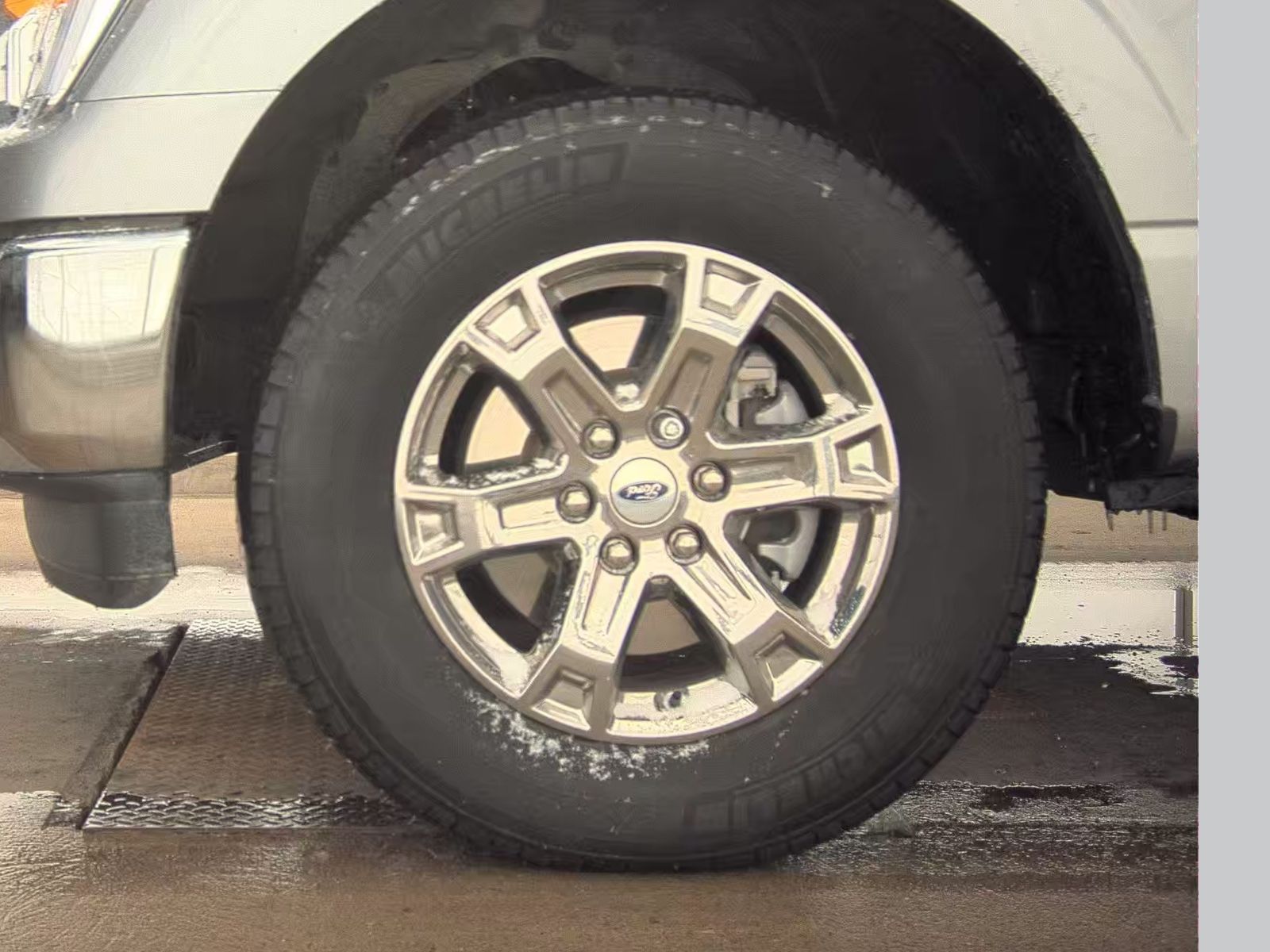 2023 Ford F-150 XLT AWD