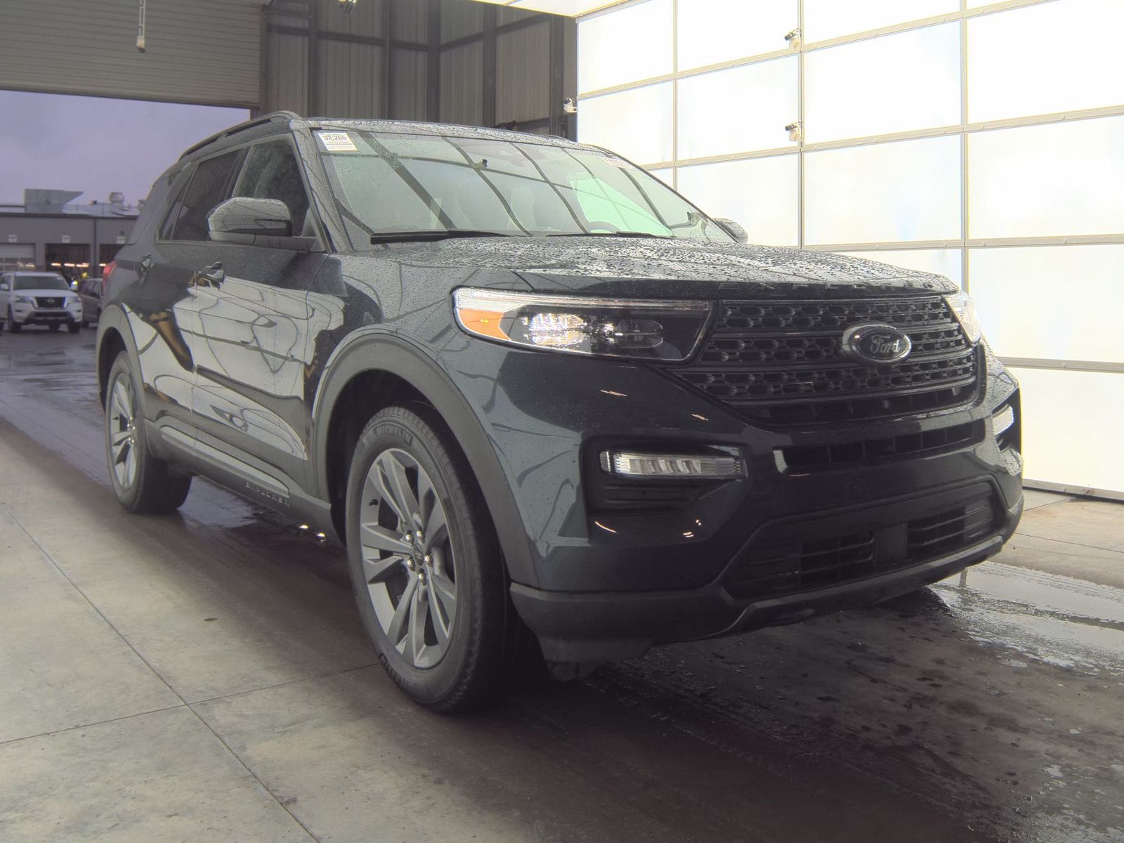 2023 Ford Explorer XLT AWD