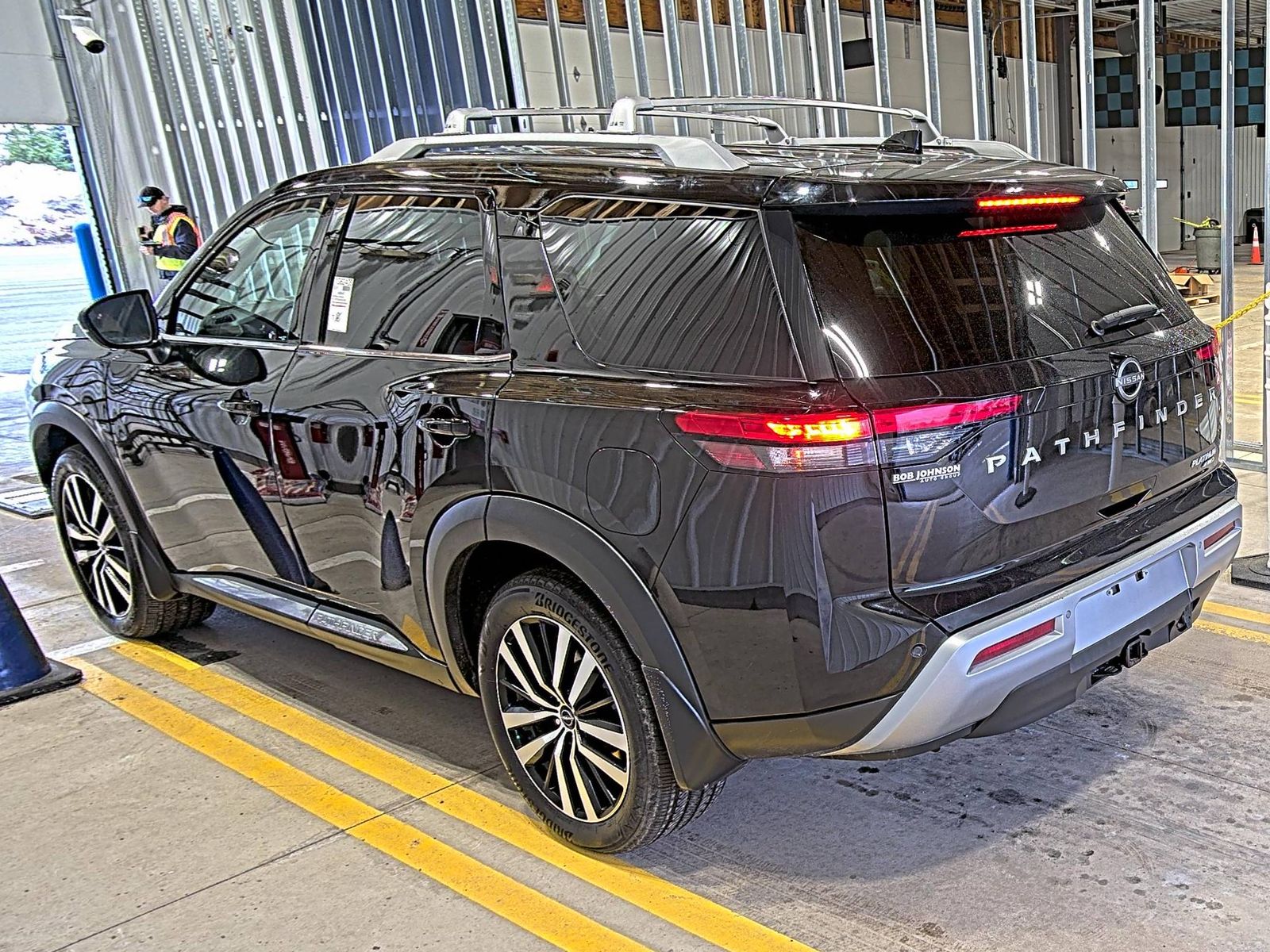 2024 Nissan Pathfinder Platinum AWD