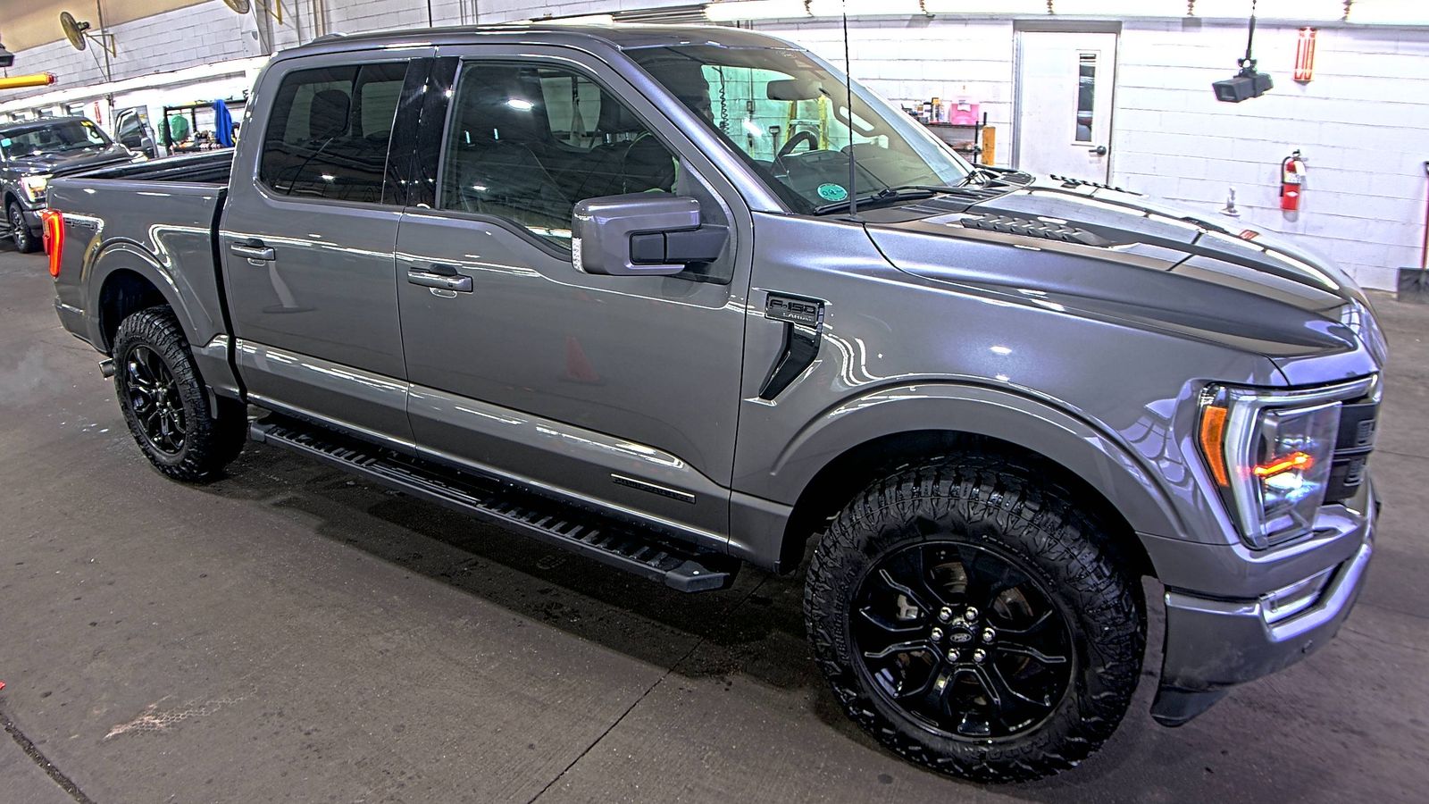 2022 Ford F-150 Hybrid Lariat AWD