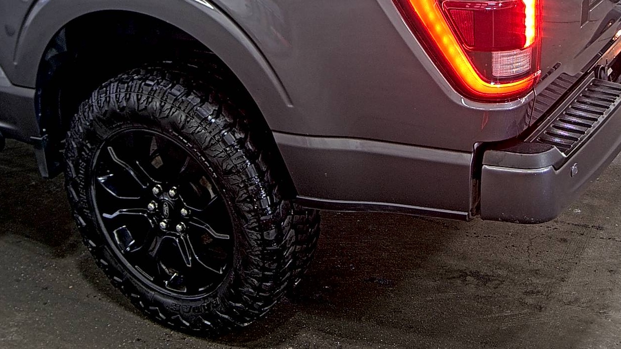 2022 Ford F-150 Hybrid Lariat AWD