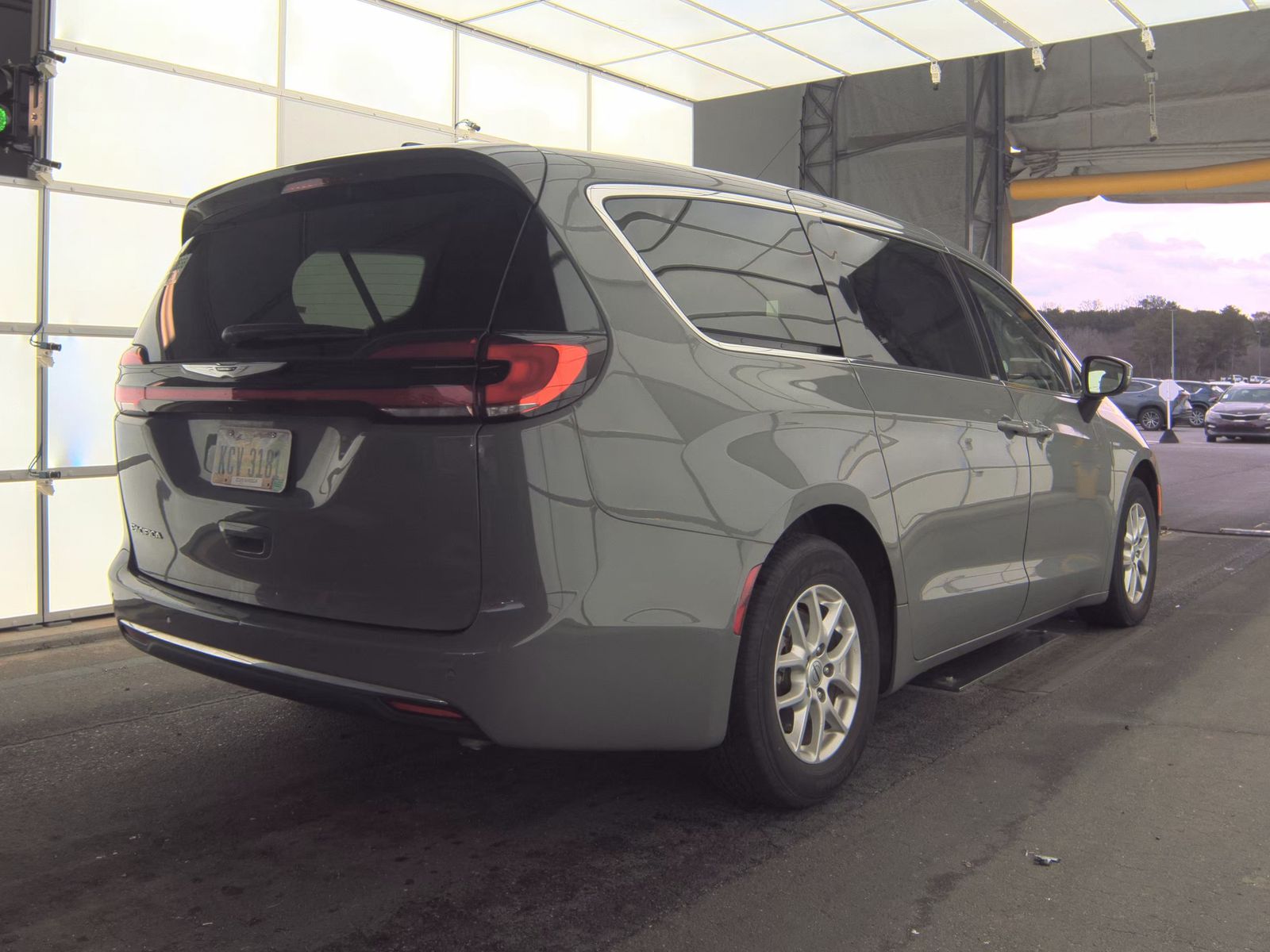 2023 Chrysler Pacifica Touring L FWD