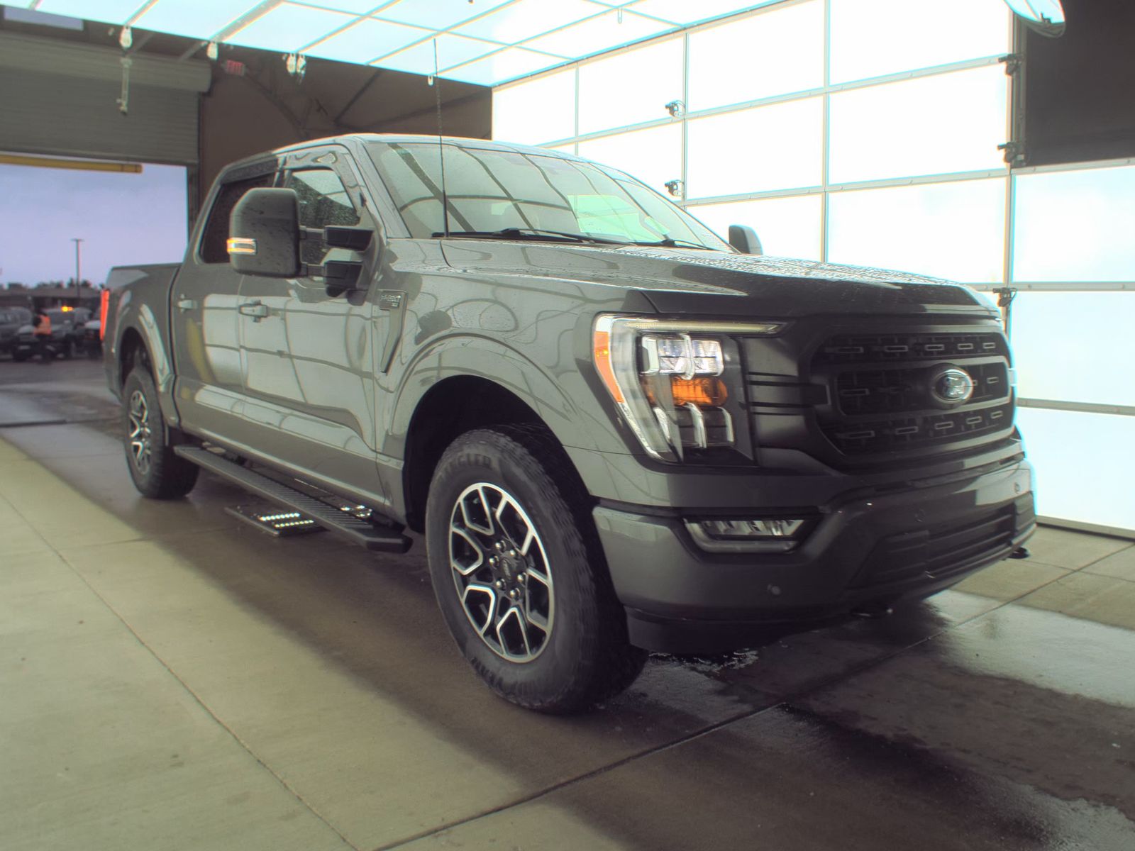 2023 Ford F-150 XLT AWD
