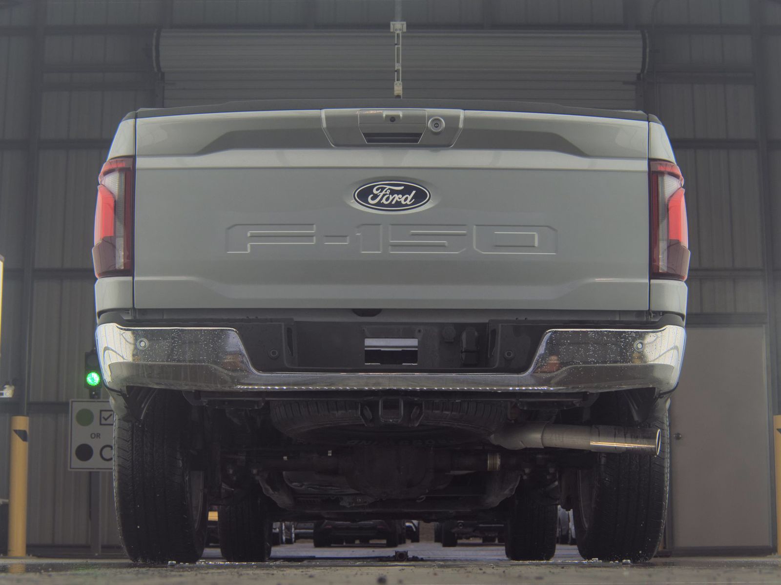 2025 Ford F-150 Lariat AWD