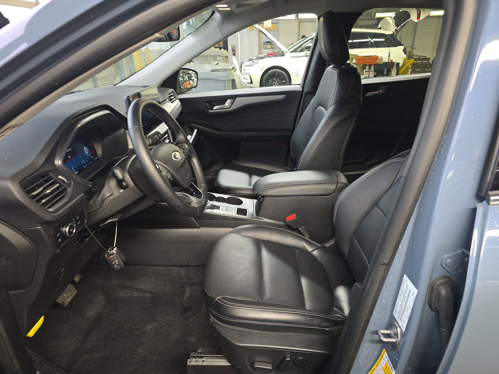 2025 Ford Escape Hybrid Platinum FWD