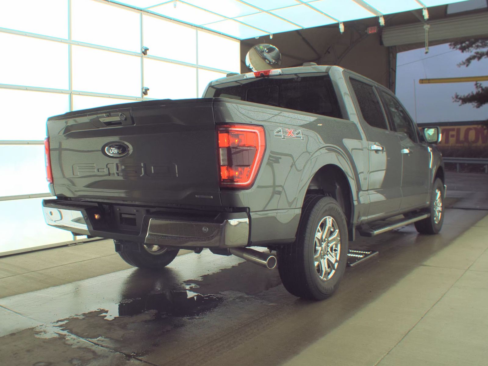 2022 Ford F-150 XLT AWD