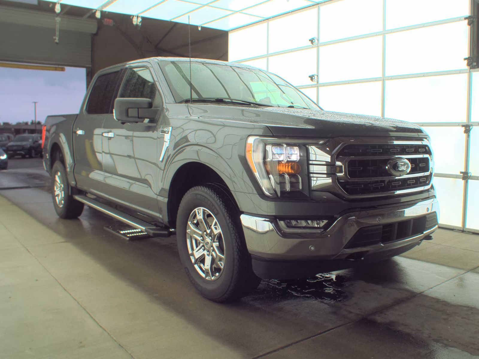 2022 Ford F-150 XLT AWD