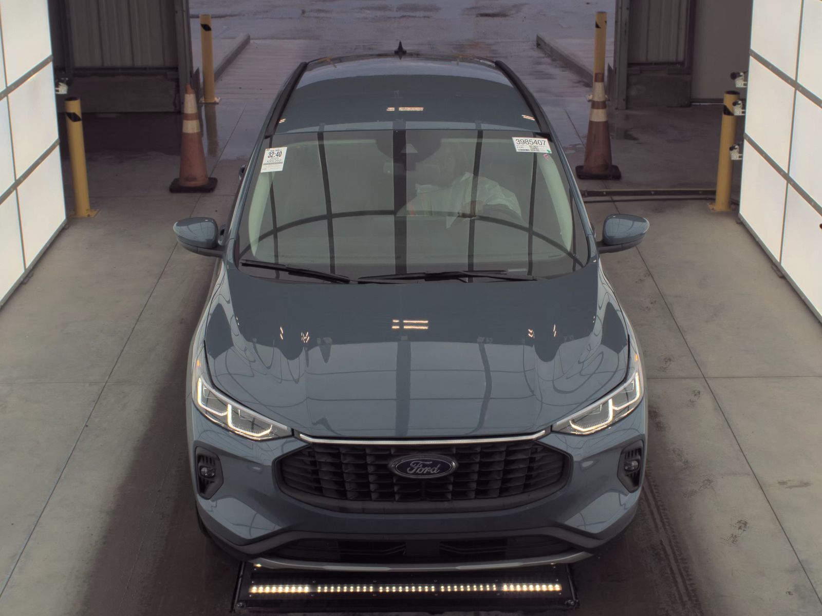 2025 Ford Escape Hybrid Platinum FWD