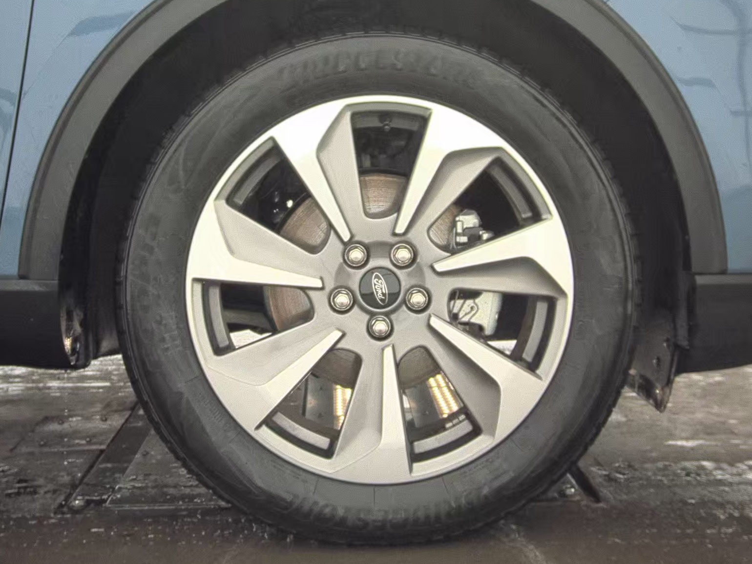 2025 Ford Escape Hybrid Platinum FWD