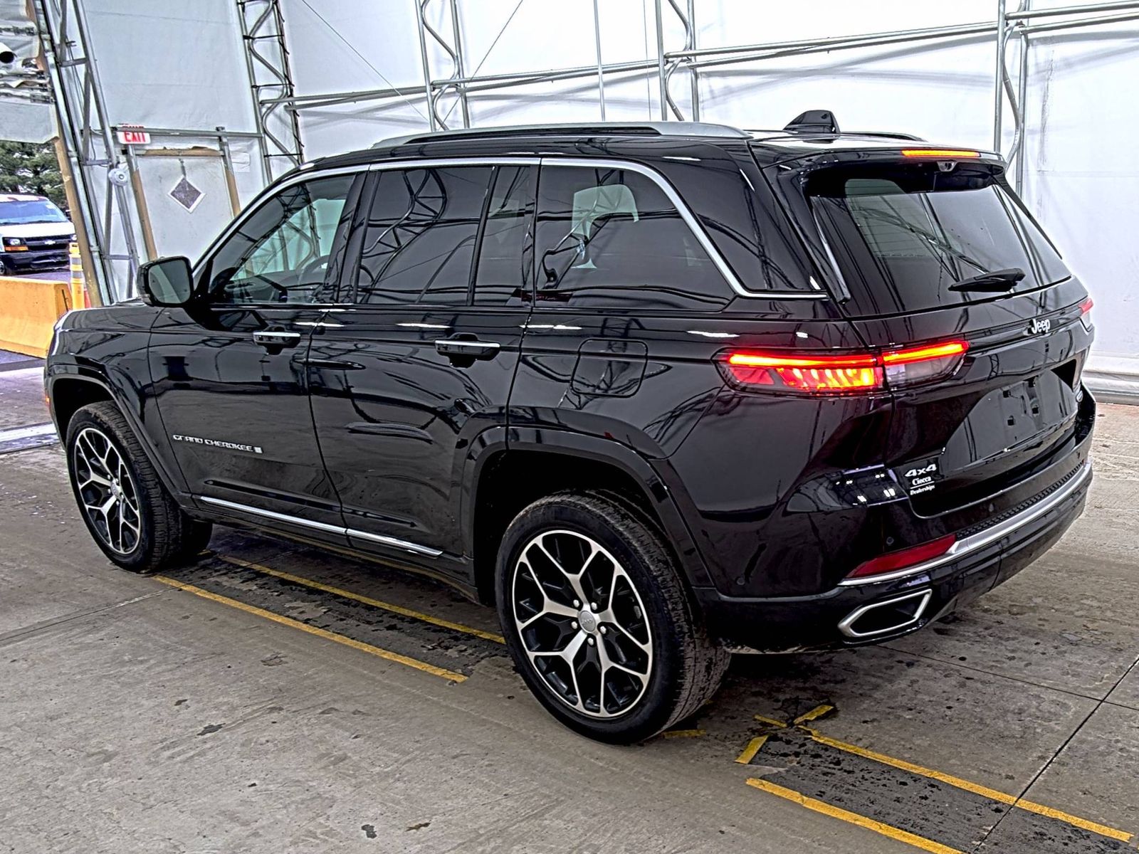 2022 Jeep Grand Cherokee Summit Reserve AWD