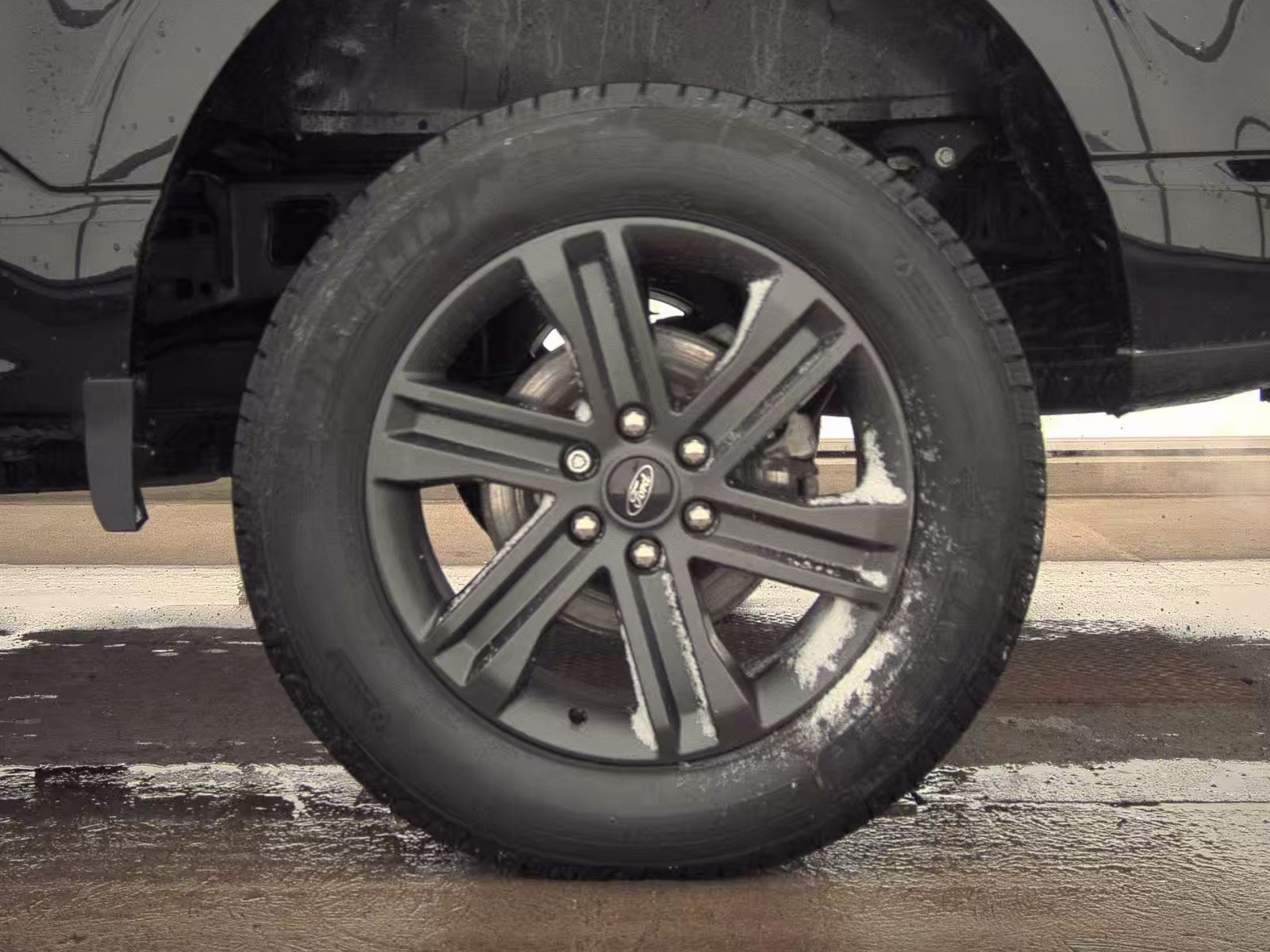 2023 Ford F-150 XLT AWD