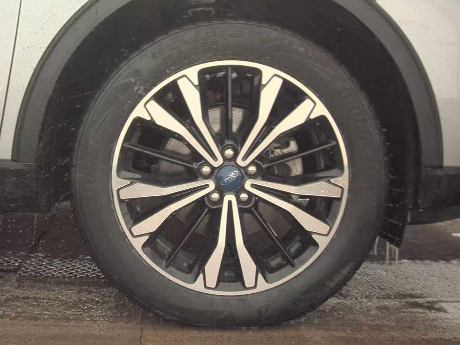 2022 Ford Escape SEL AWD