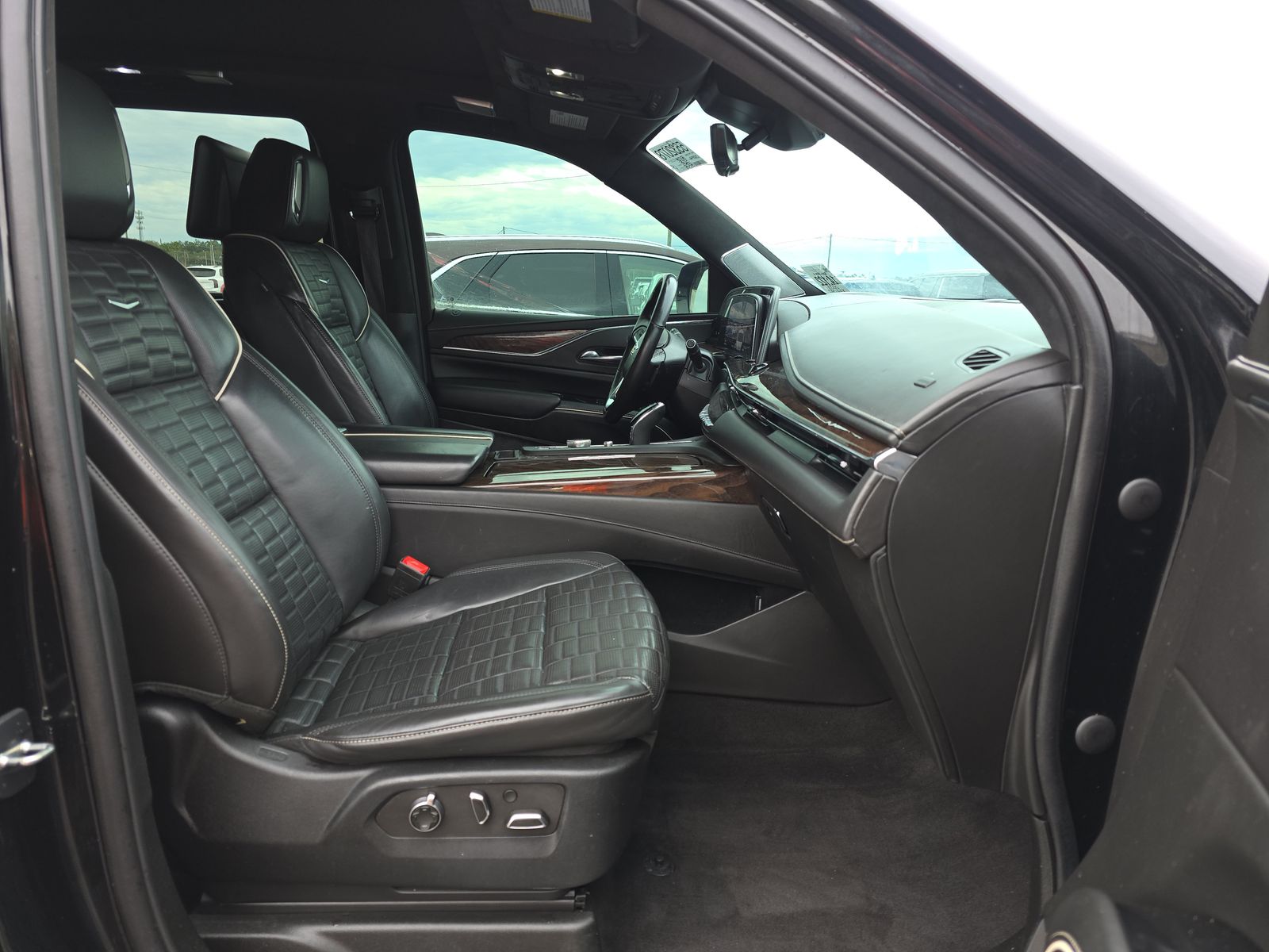 2023 Cadillac Escalade Sport Platinum AWD