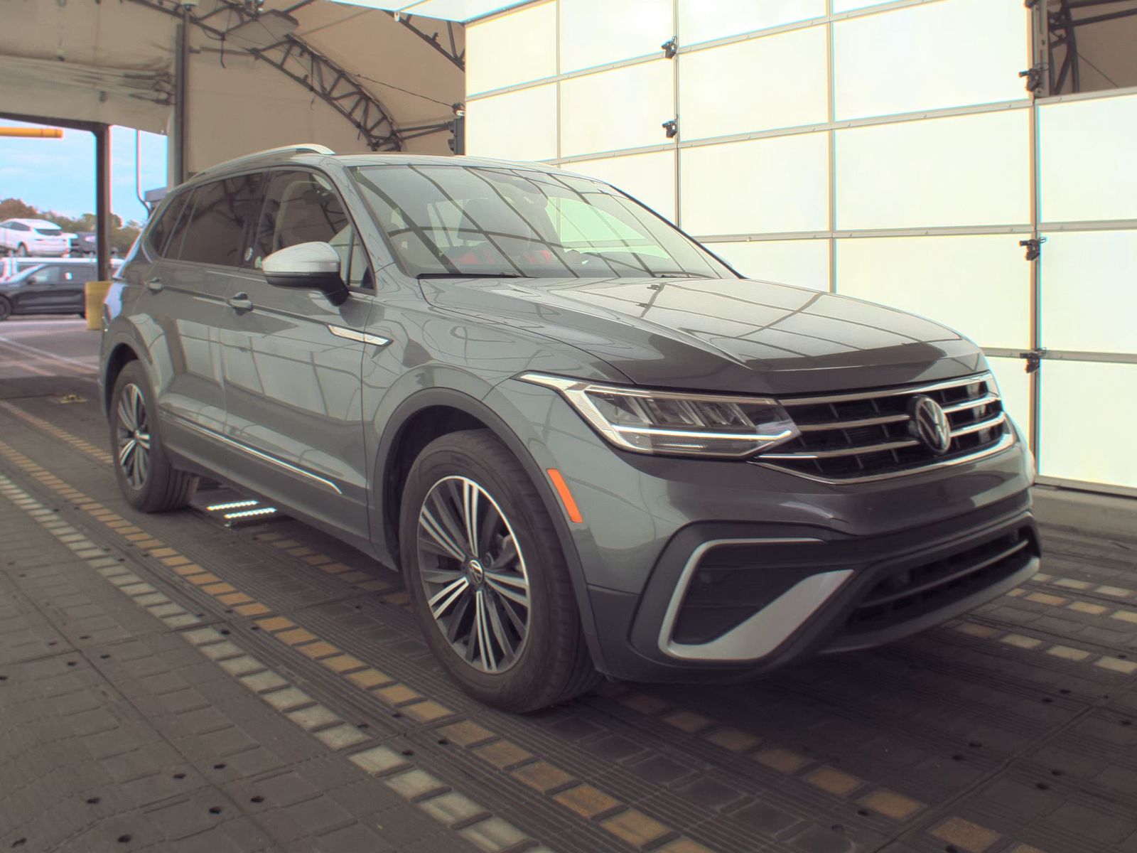 2024 Volkswagen Tiguan 2.0T Wolfsburg Edition FWD