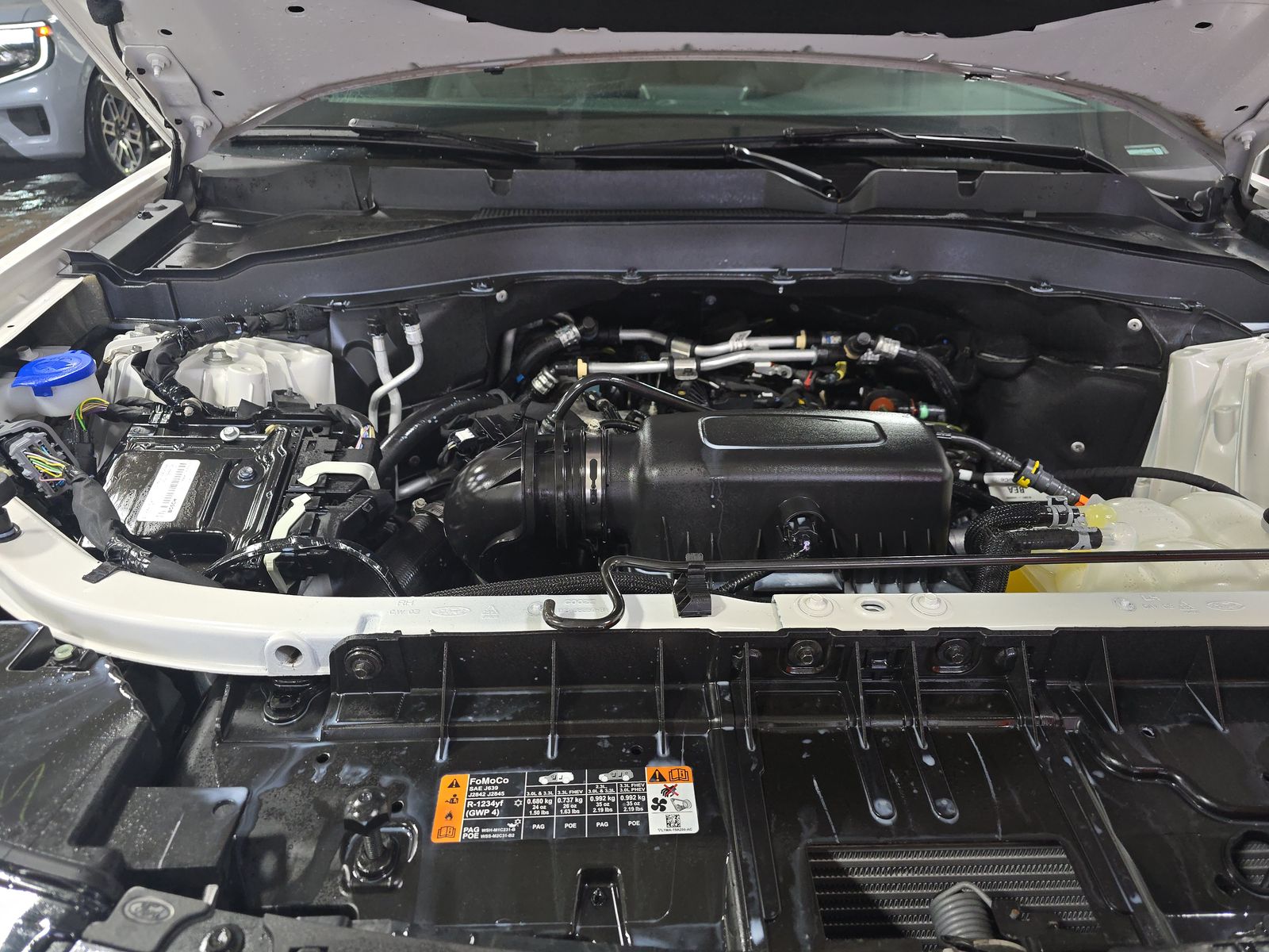 2023 Ford Explorer XLT AWD