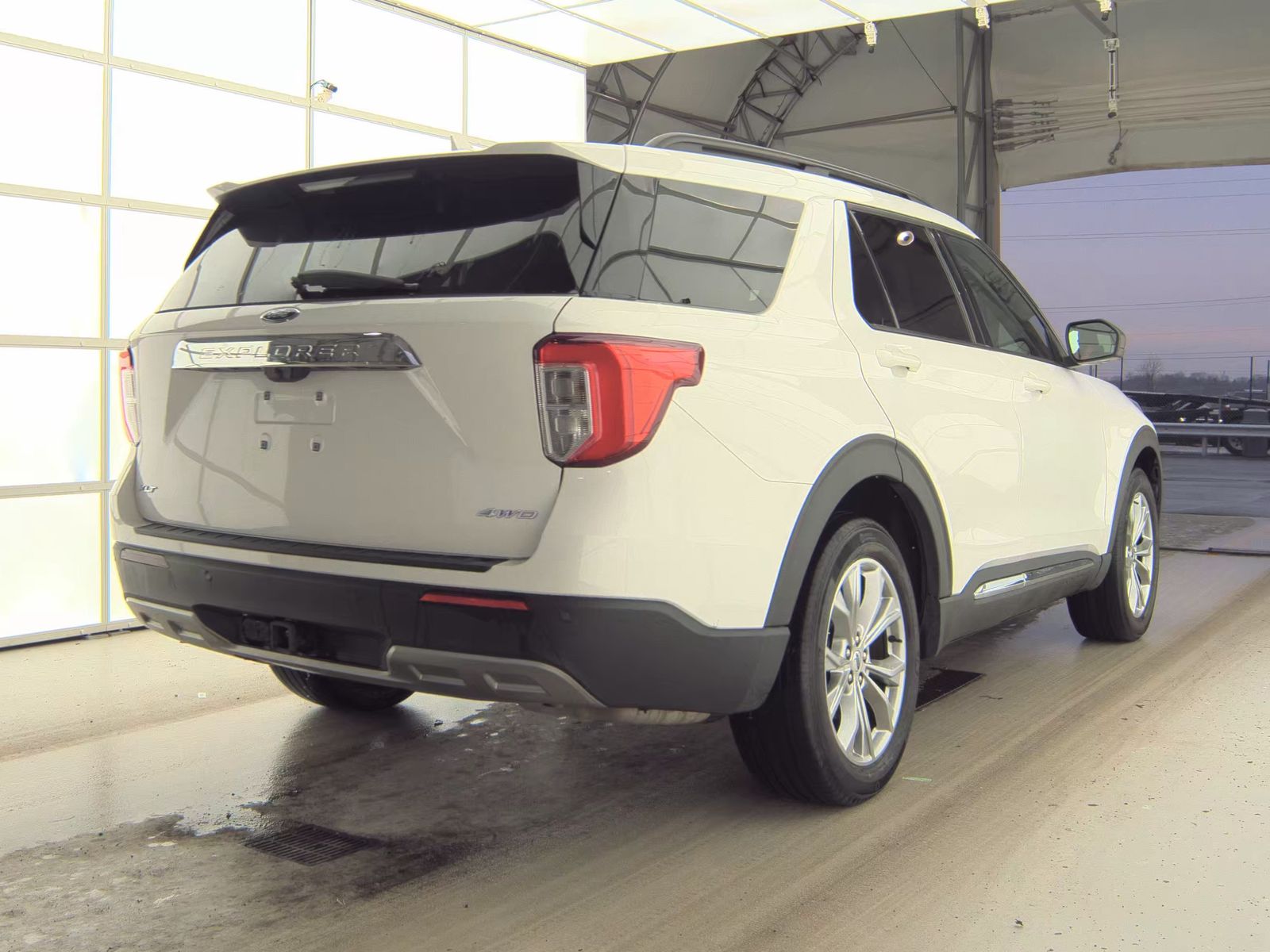 2023 Ford Explorer XLT AWD
