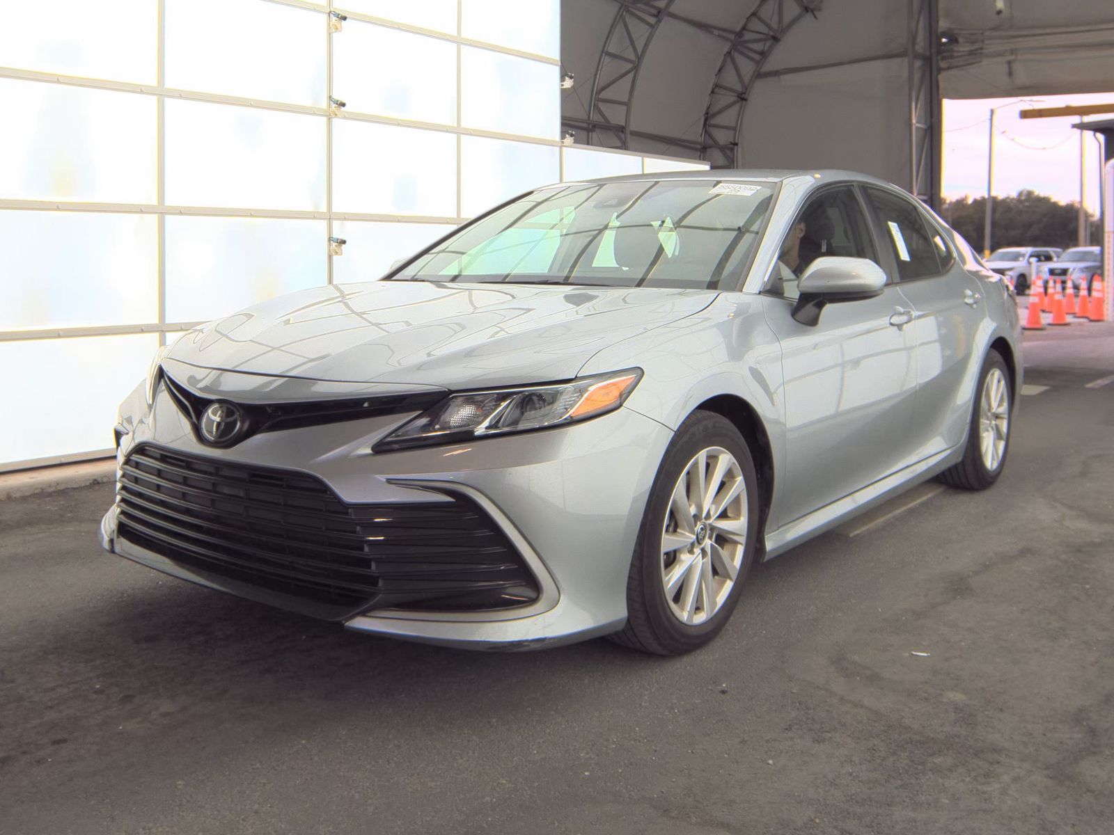 2024 Toyota Camry LE FWD