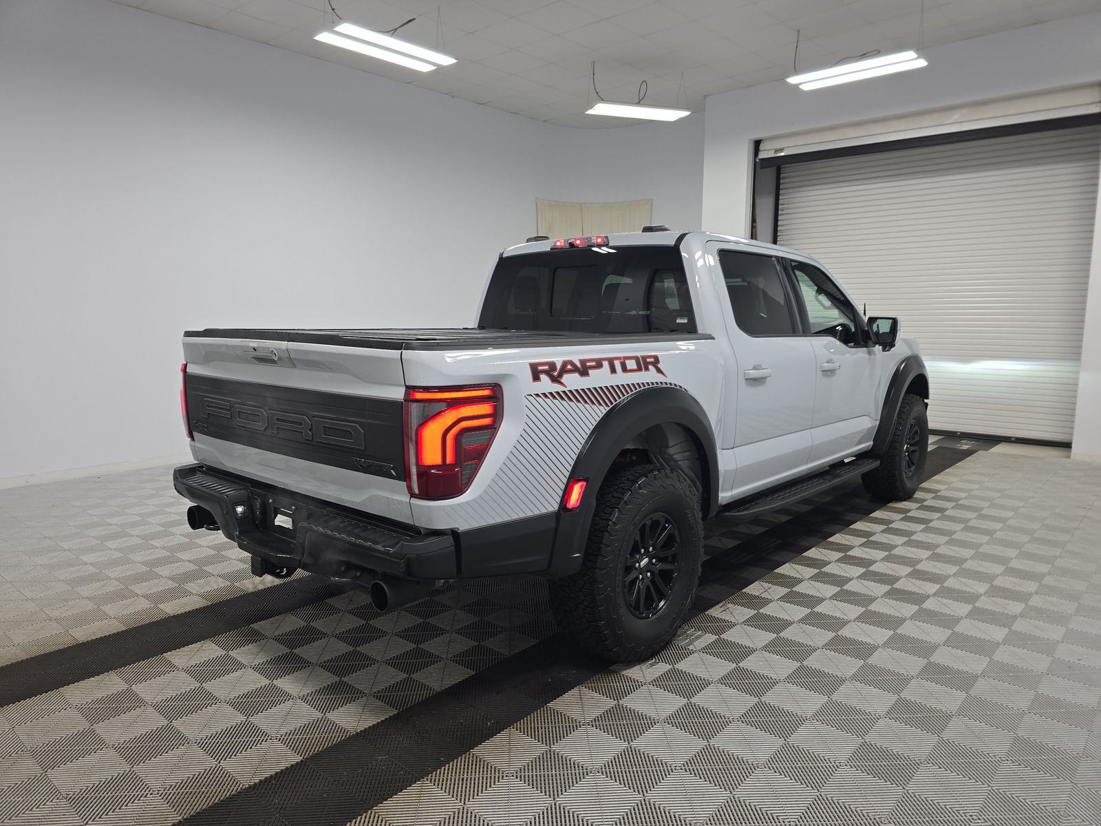 2025 Ford F-150 Raptor AWD