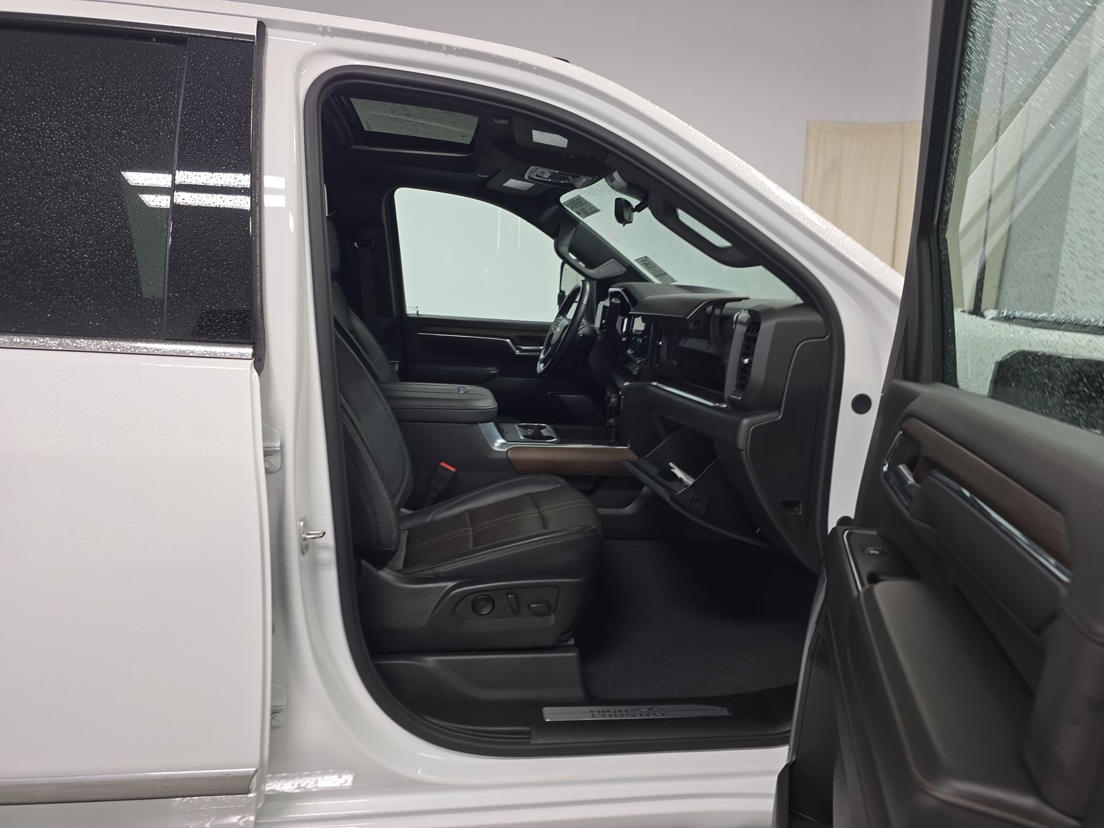 2024 Chevrolet Silverado 3500HD High Country AWD