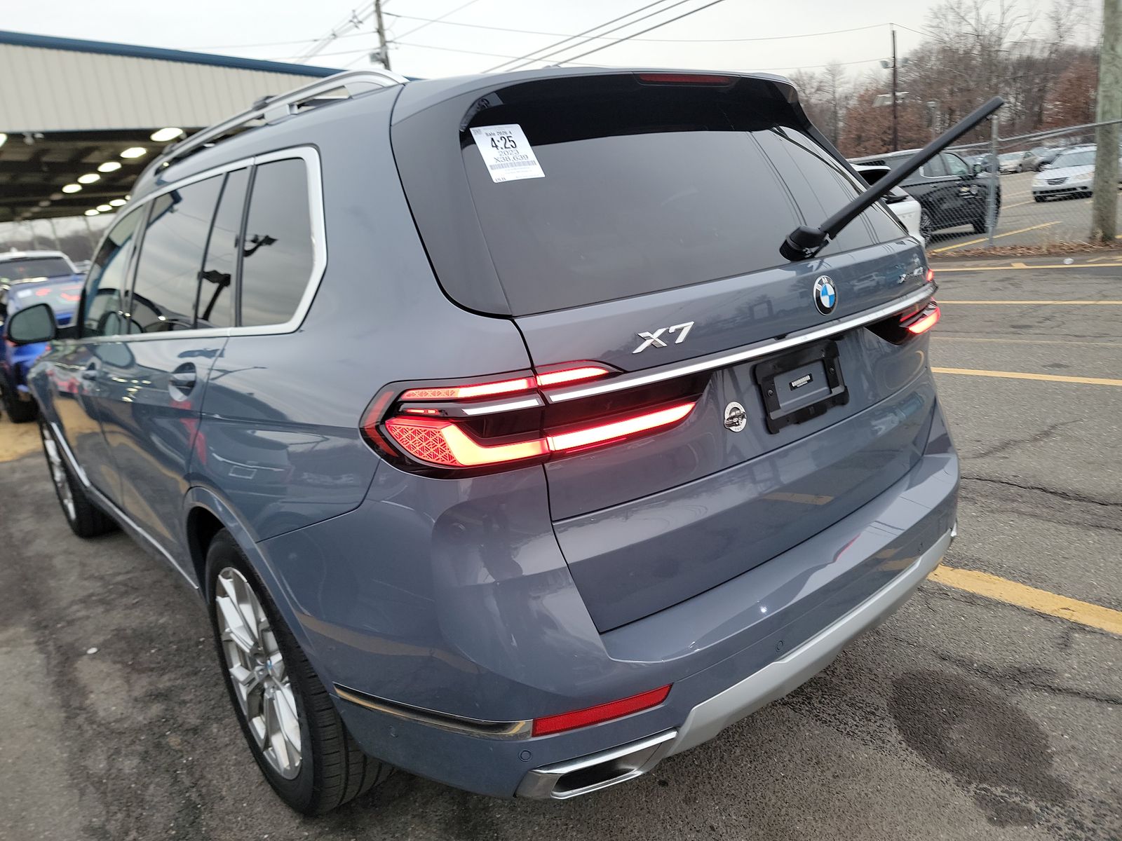 2023 BMW X7 xDrive40i AWD