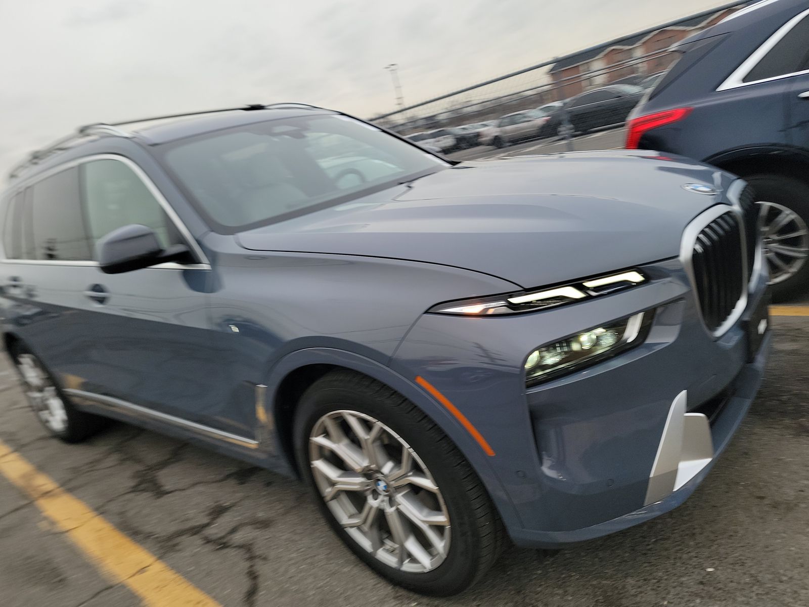 2023 BMW X7 xDrive40i AWD
