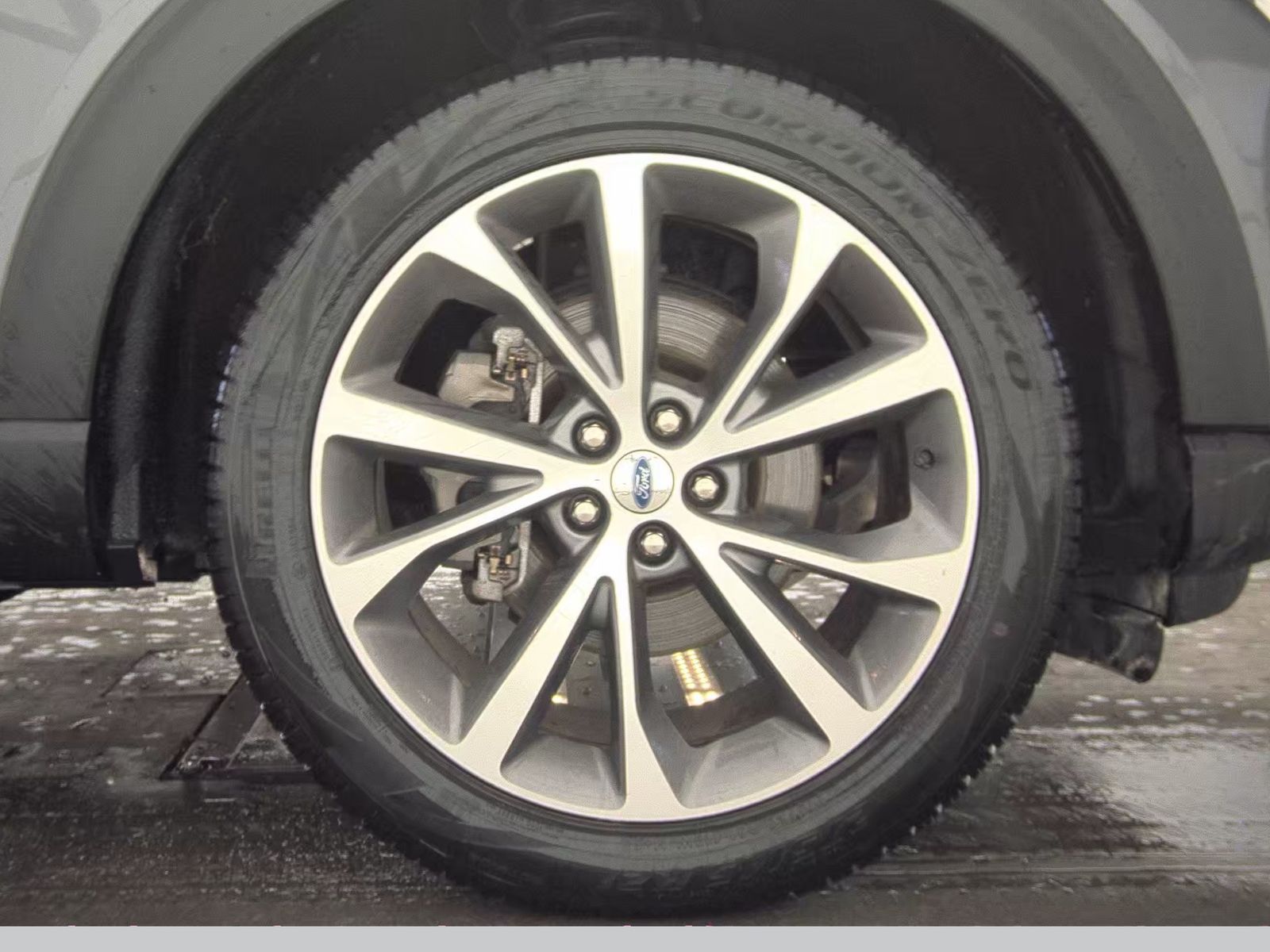 2025 Ford Explorer Platinum AWD