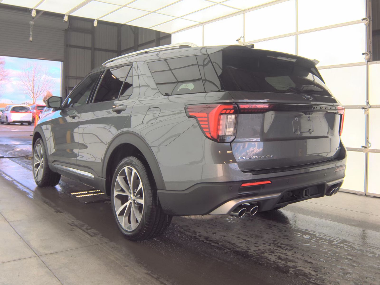 2025 Ford Explorer Platinum AWD