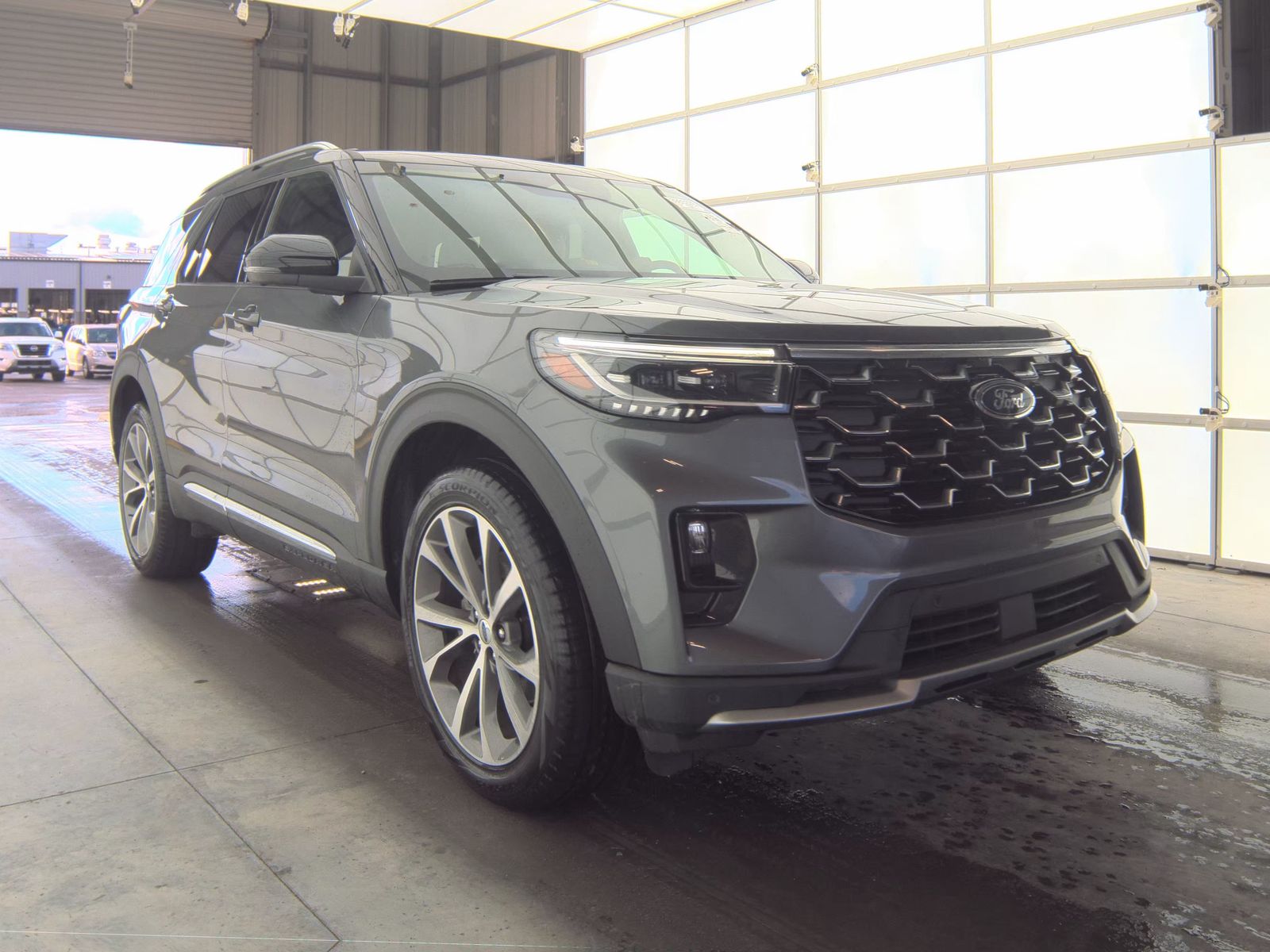 2025 Ford Explorer Platinum AWD