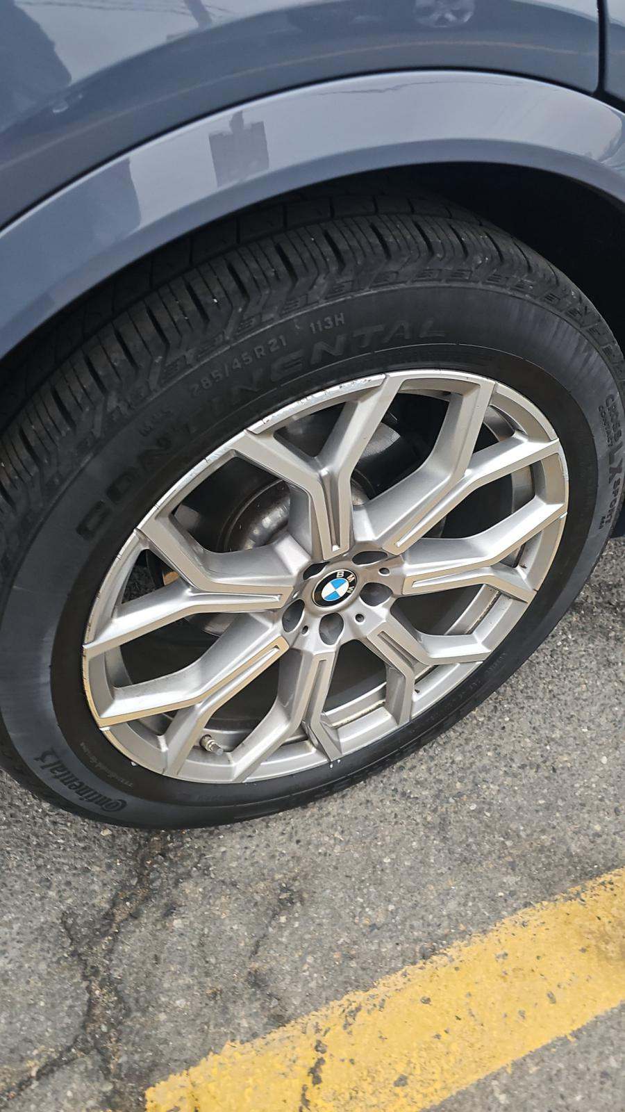 2023 BMW X7 xDrive40i AWD