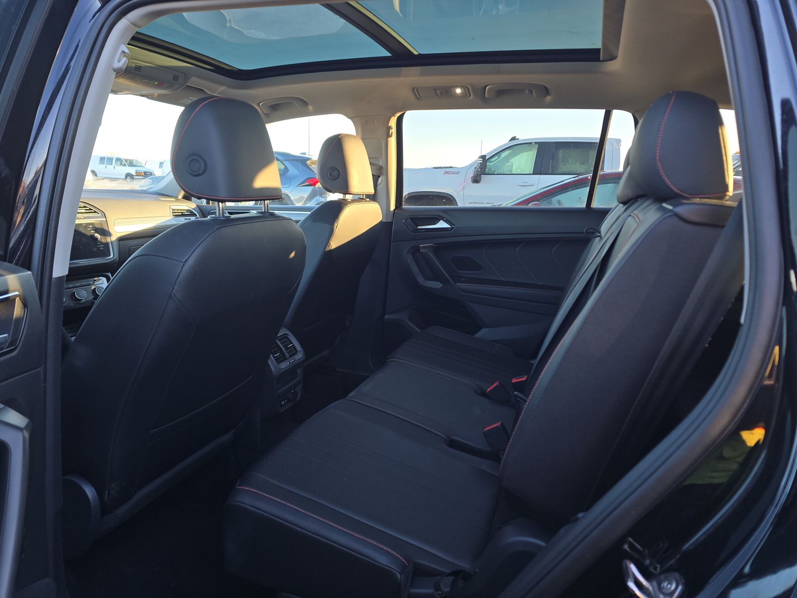 2024 Volkswagen Tiguan 2.0T Wolfsburg Edition FWD