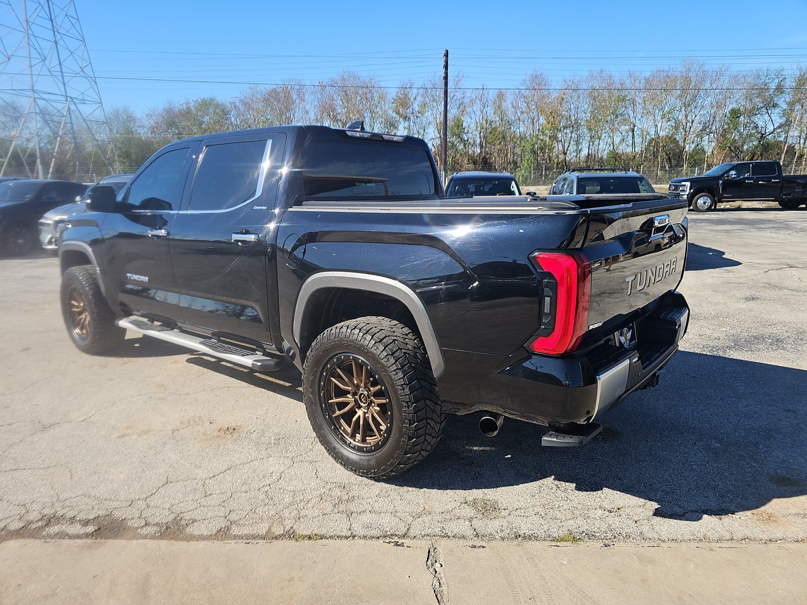 2022 Toyota Tundra Limited RWD