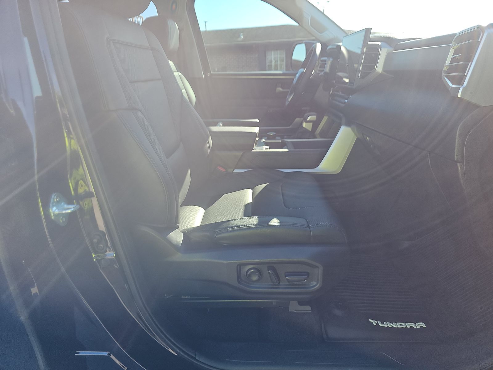 2022 Toyota Tundra Limited RWD