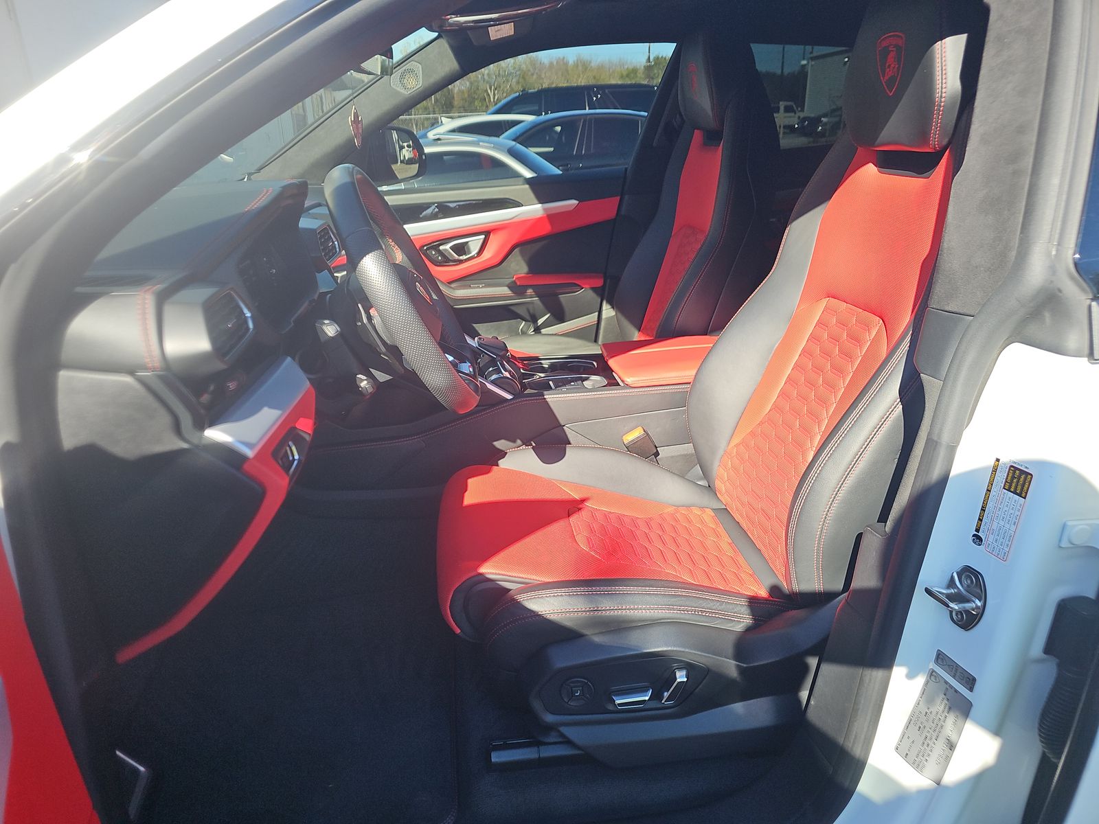 2019 Lamborghini Urus Base AWD