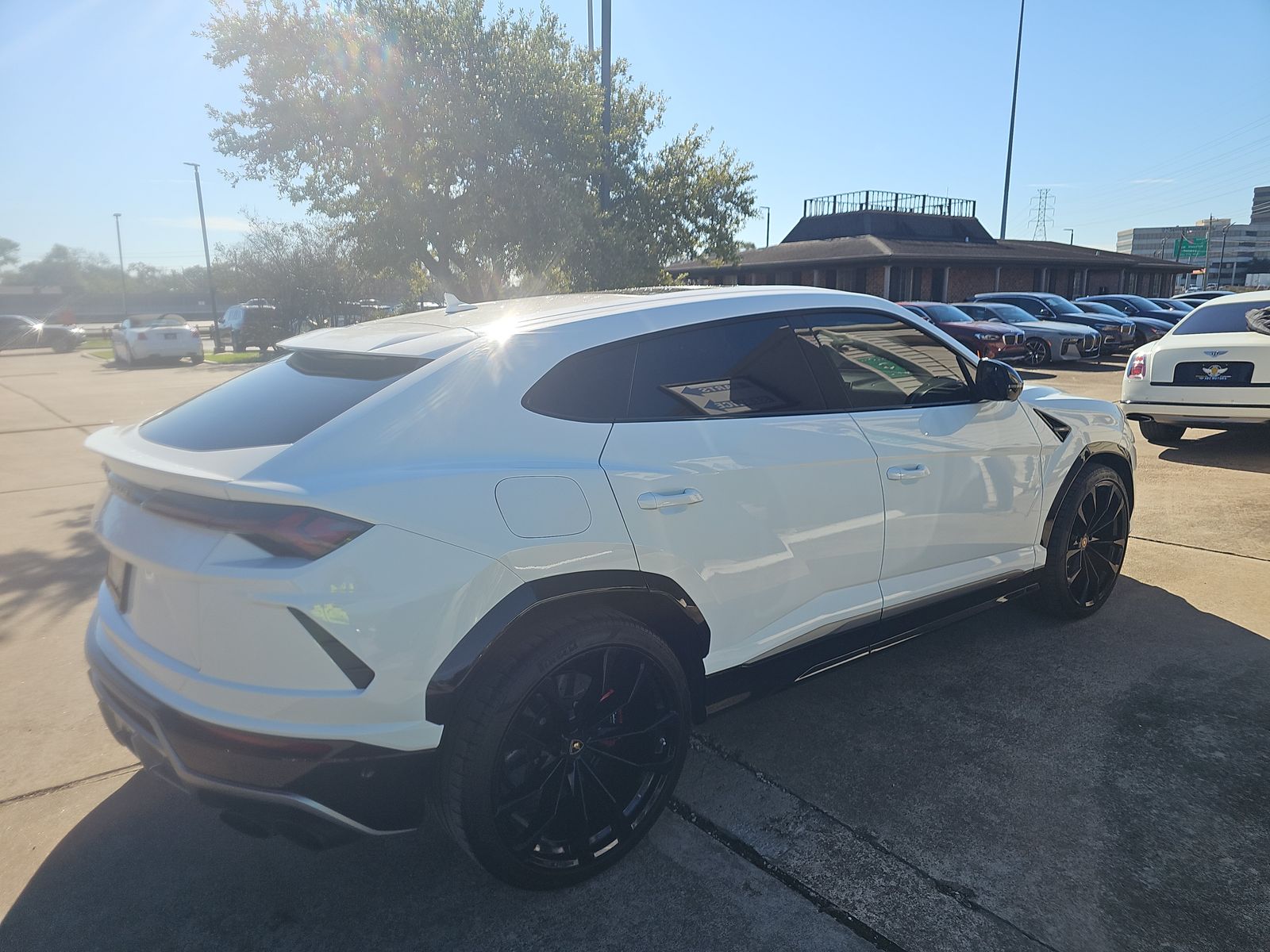 2019 Lamborghini Urus Base AWD
