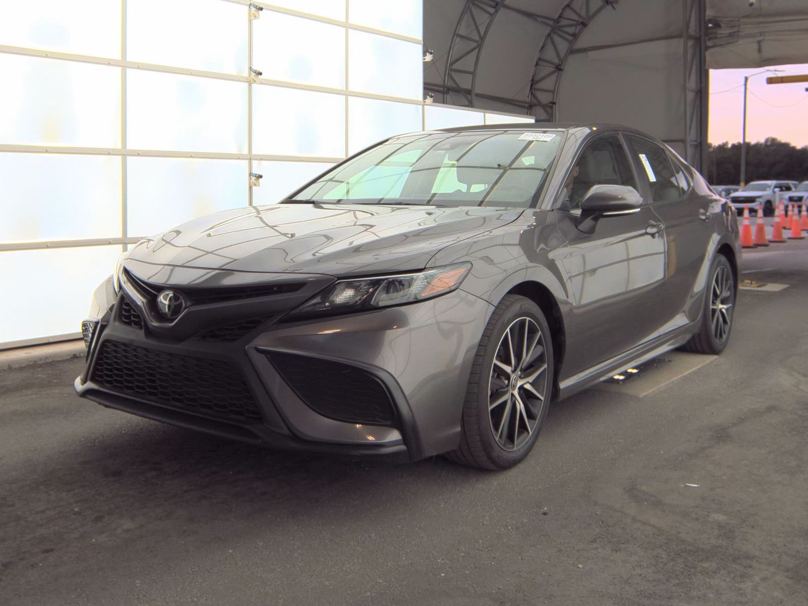 2024 Toyota Camry SE FWD