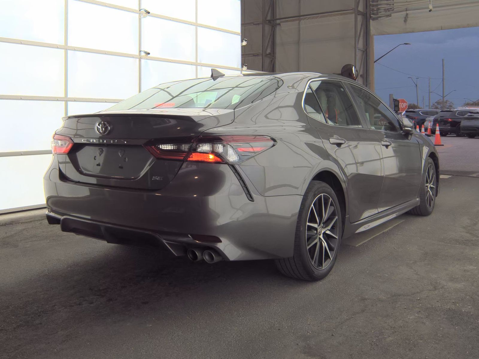 2024 Toyota Camry SE FWD