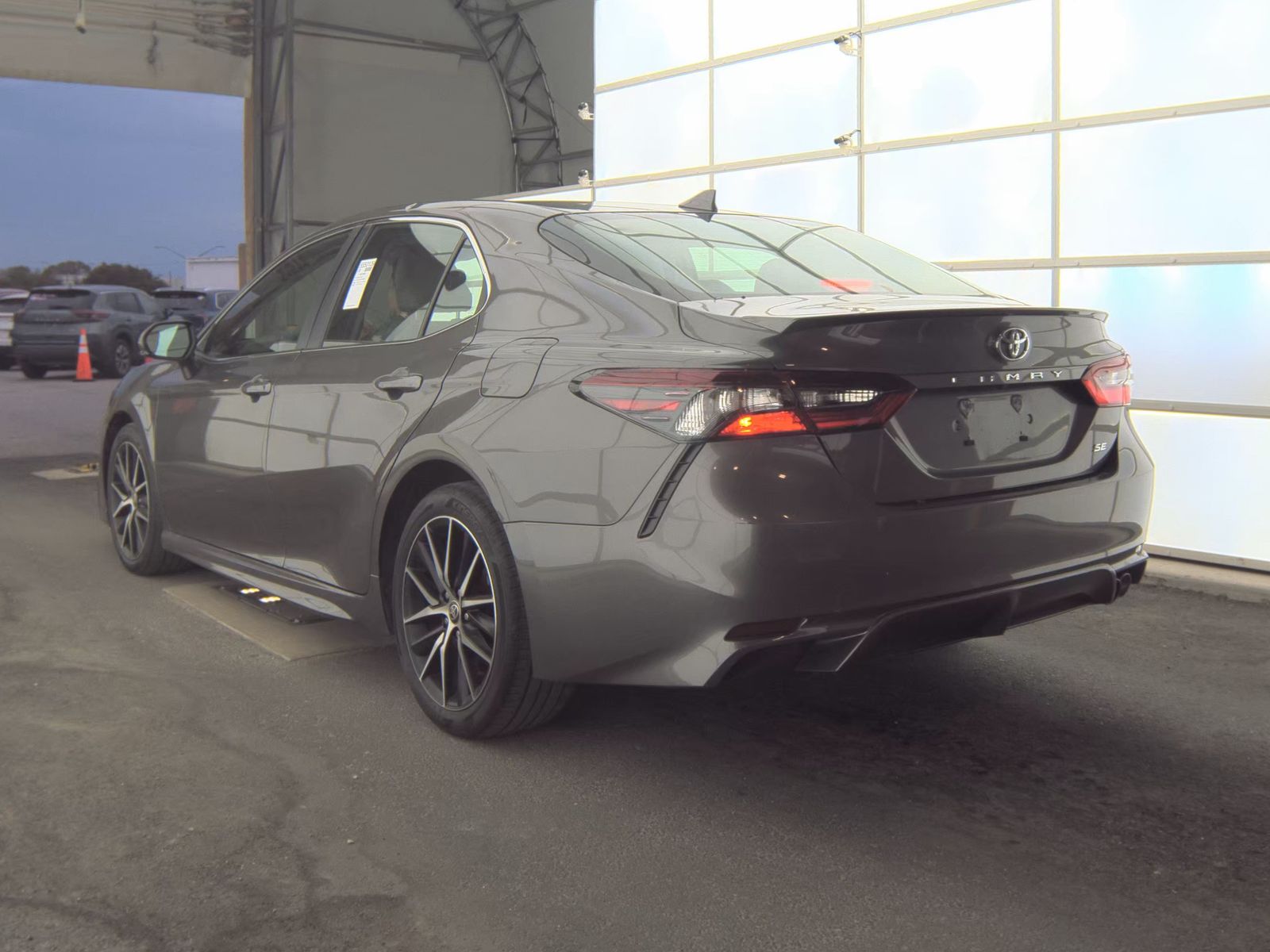 2024 Toyota Camry SE FWD