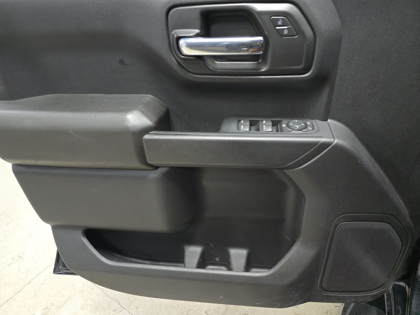 2023 Chevrolet Silverado 1500 Custom Trail Boss AWD