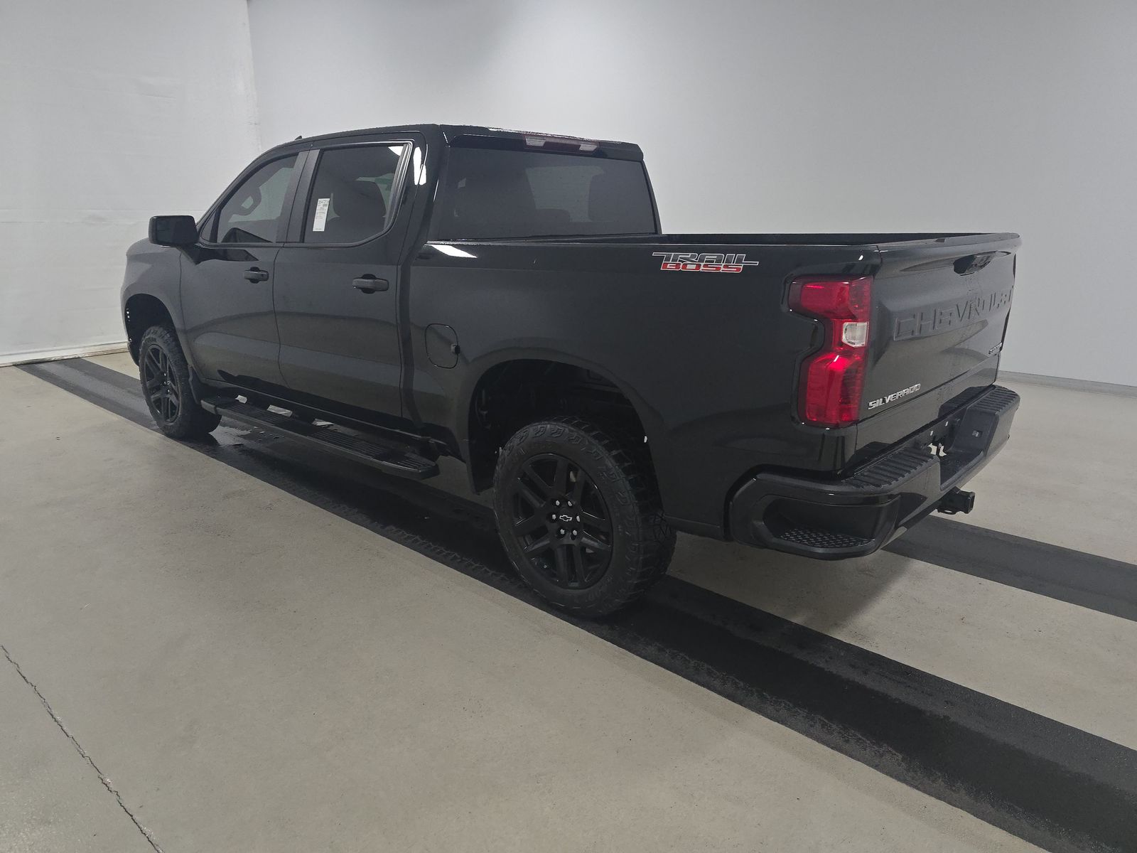 2023 Chevrolet Silverado 1500 Custom Trail Boss AWD