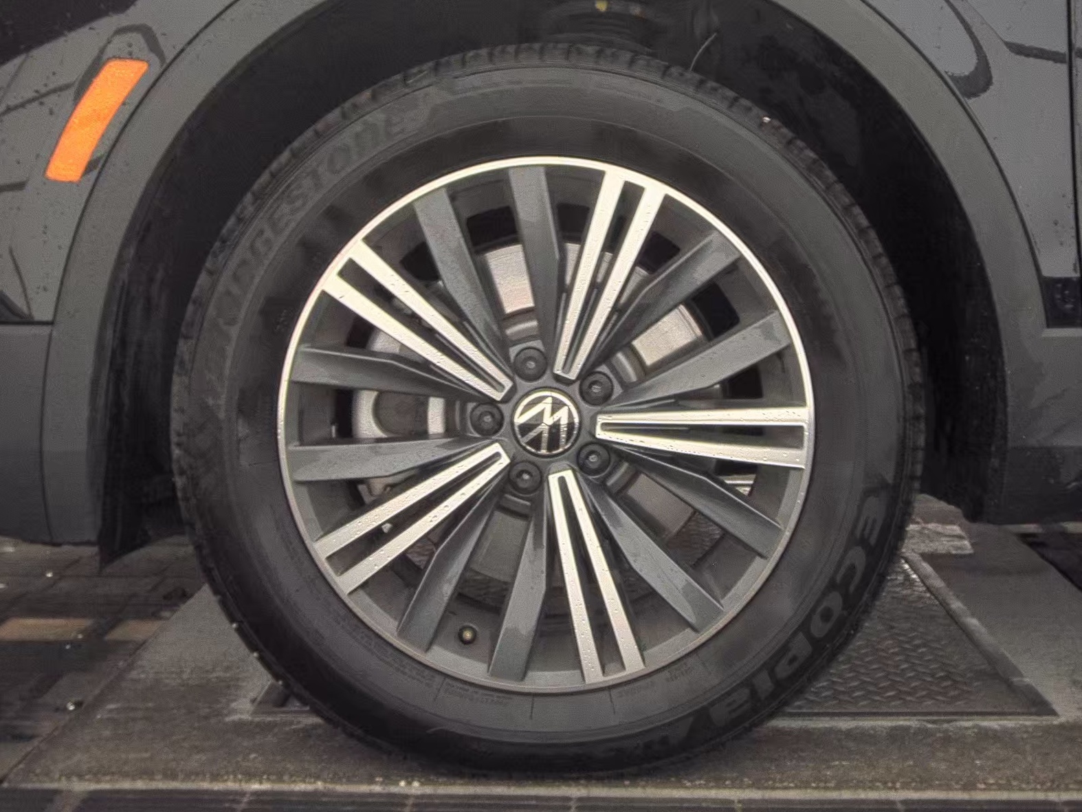 2024 Volkswagen Tiguan 2.0T Wolfsburg Edition FWD