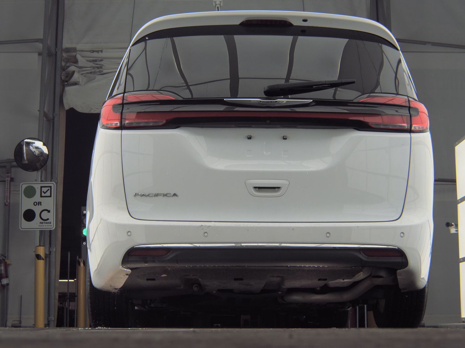 2023 Chrysler Pacifica Touring L FWD