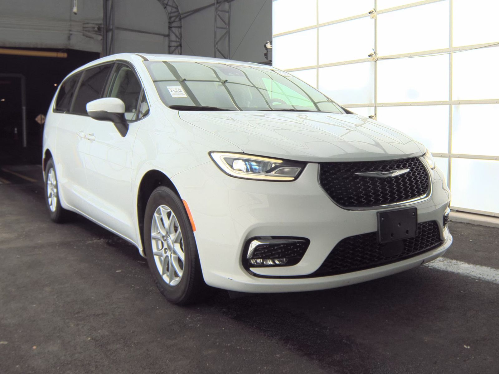 2023 Chrysler Pacifica Touring L FWD