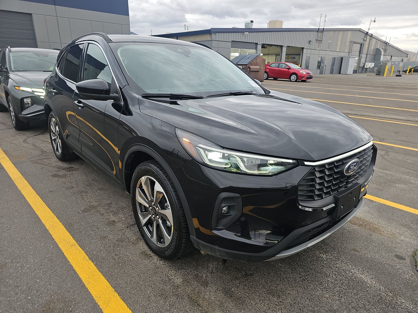 2025 Ford Escape Platinum AWD