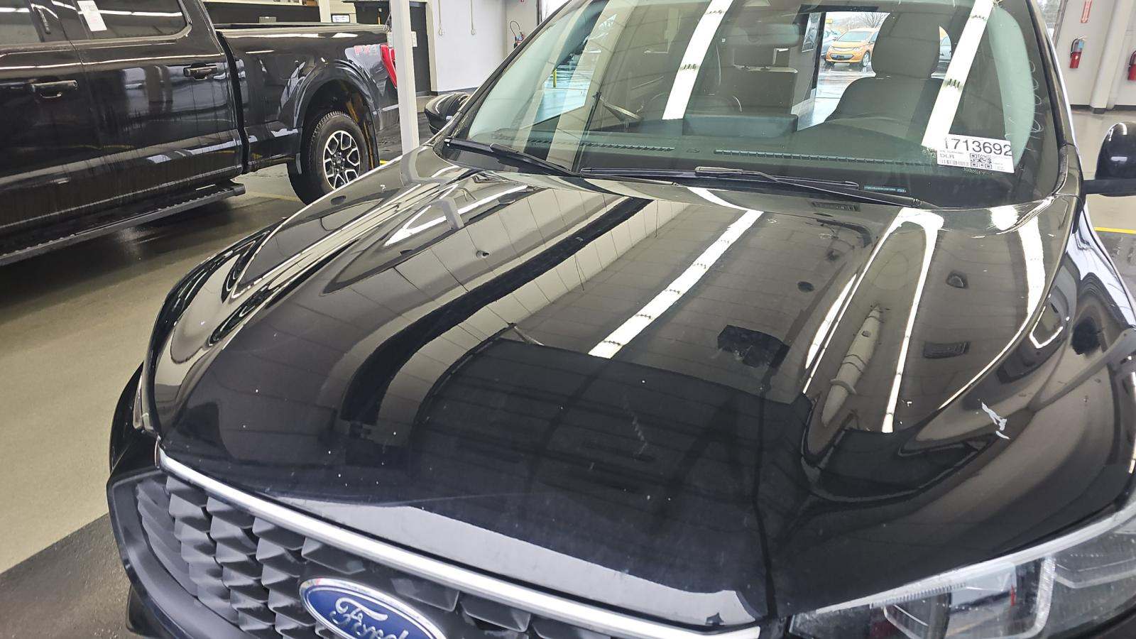 2025 Ford Escape Platinum AWD