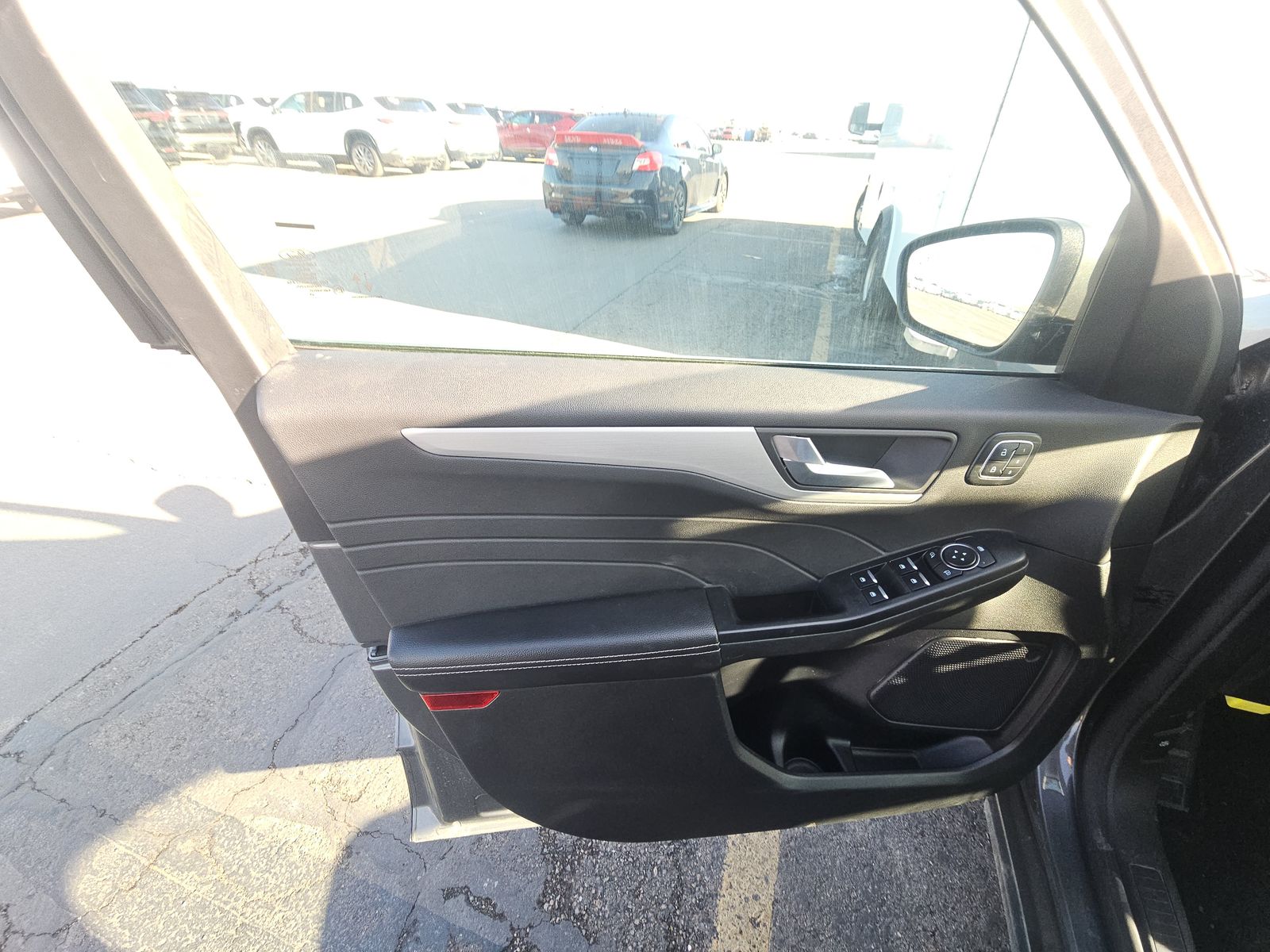 2025 Ford Escape Platinum AWD